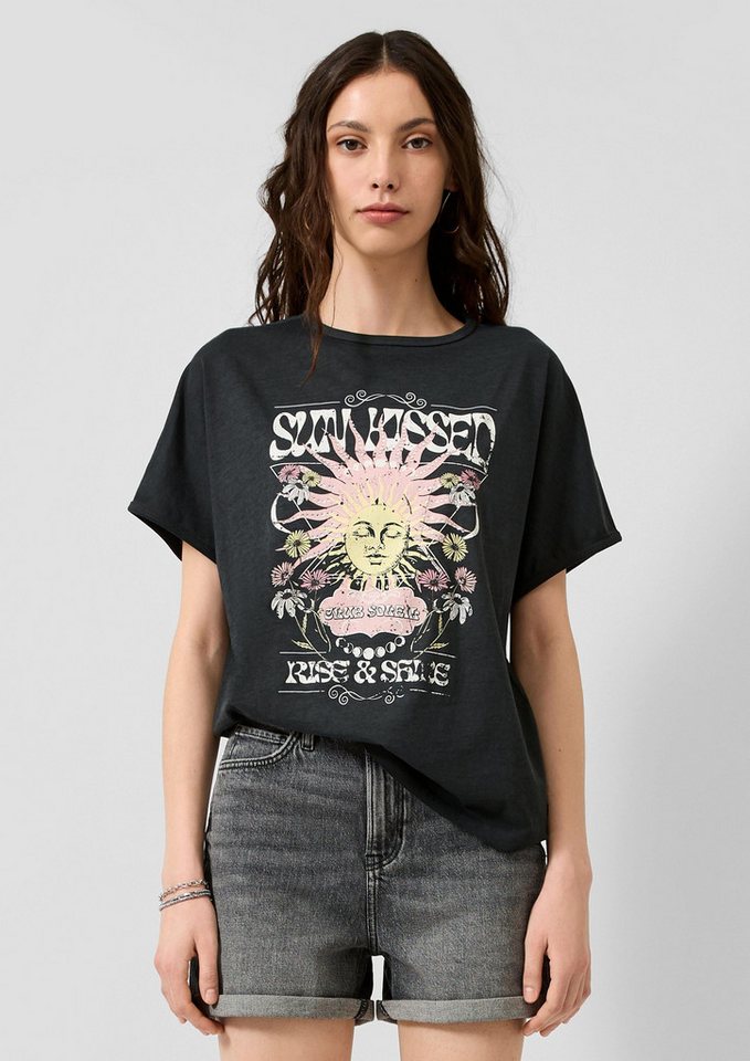QS Kurzarmshirt T-Shirt Gewaschenes Print-Shirt mit überschnittener Schulter