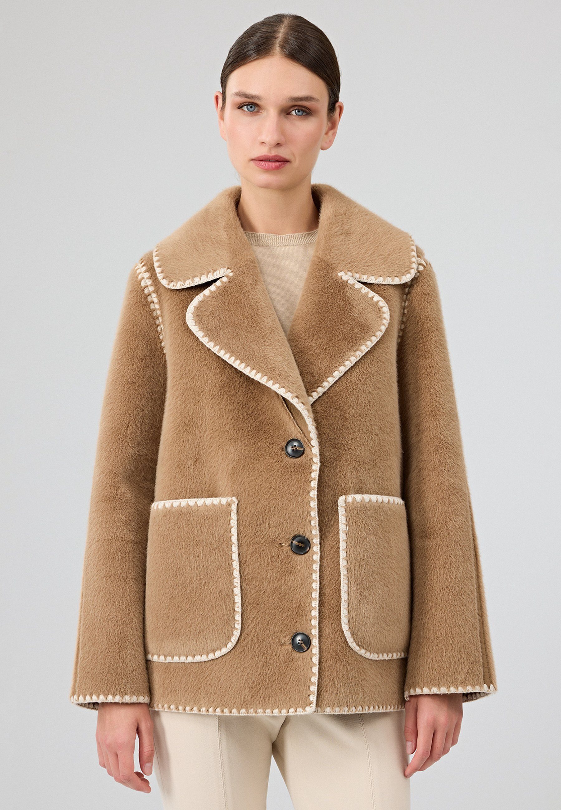 Derimod Lederjacke Vald'isere Teddy-Mantel Regular Fit, Knopfverschluss, Reverskragen, Kurz, Plüsch