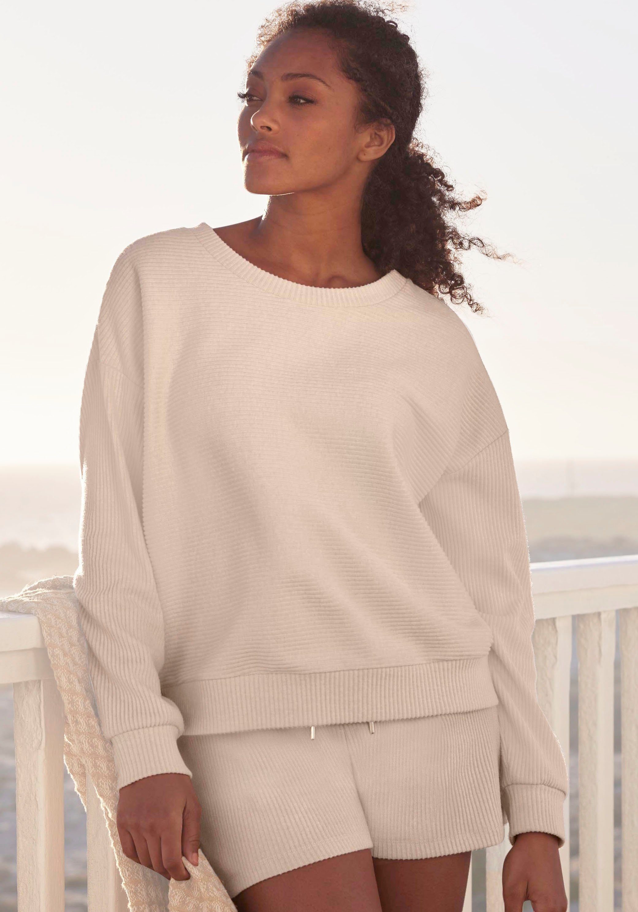 s.Oliver Sweatshirt aus Ripp-Qualität mit überschnittenen günstig online kaufen