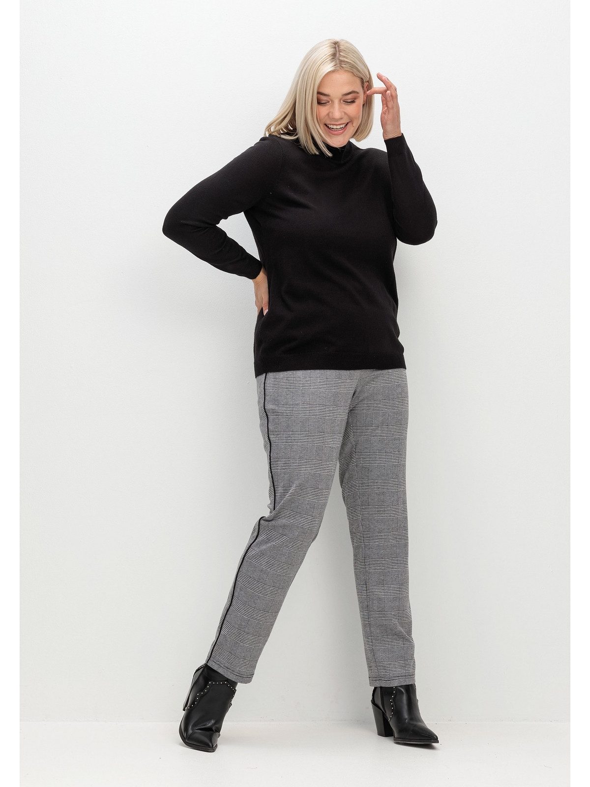 Sheego Schlupfhose Große Größen mit grafischem Muster und Stretchbund