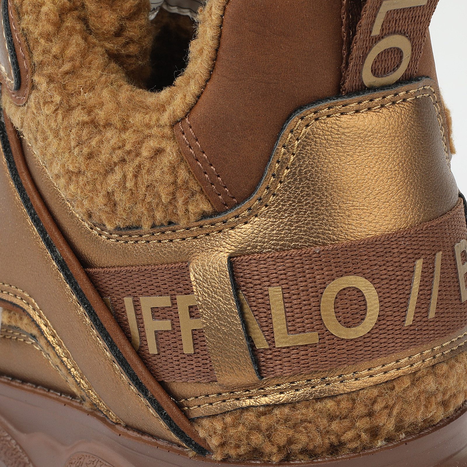 Buffalo CLD CHAI WARM Plateausneaker Schnürschuh, Halbschuh, Freizeitsneaker mit Fellimitat-Besatz