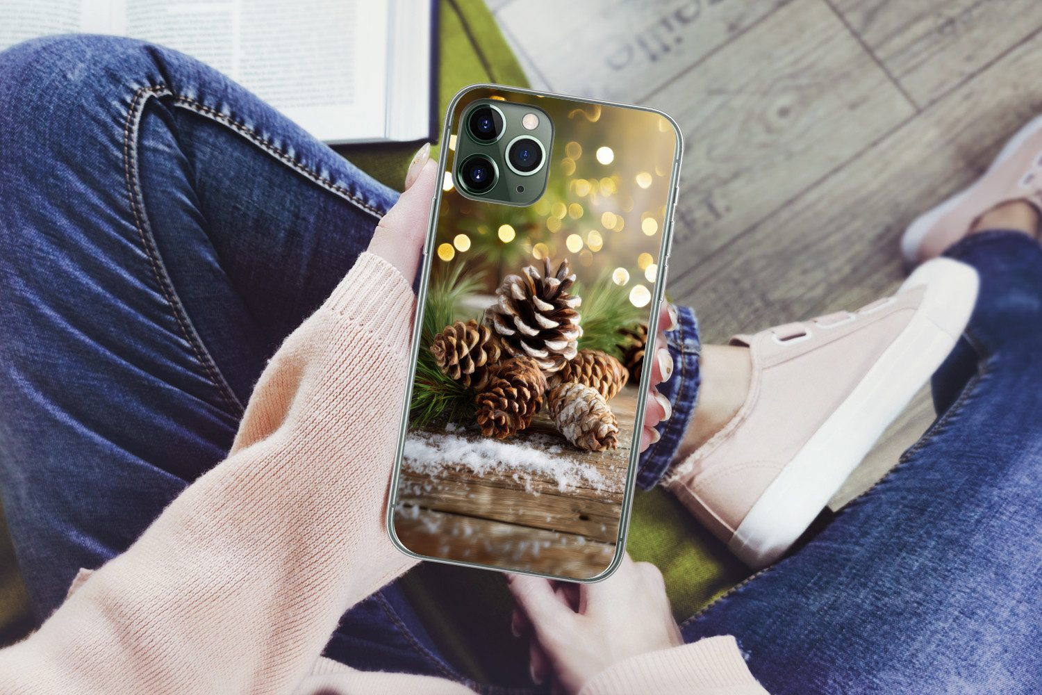 MuchoWow Handyhülle für Apple iPhone 11 Pro Tannenzapfen - Weihnachtsstimmung - Braun - Gr, Smartphone-Bumper, Print, Handy Schutzhülle Dünn