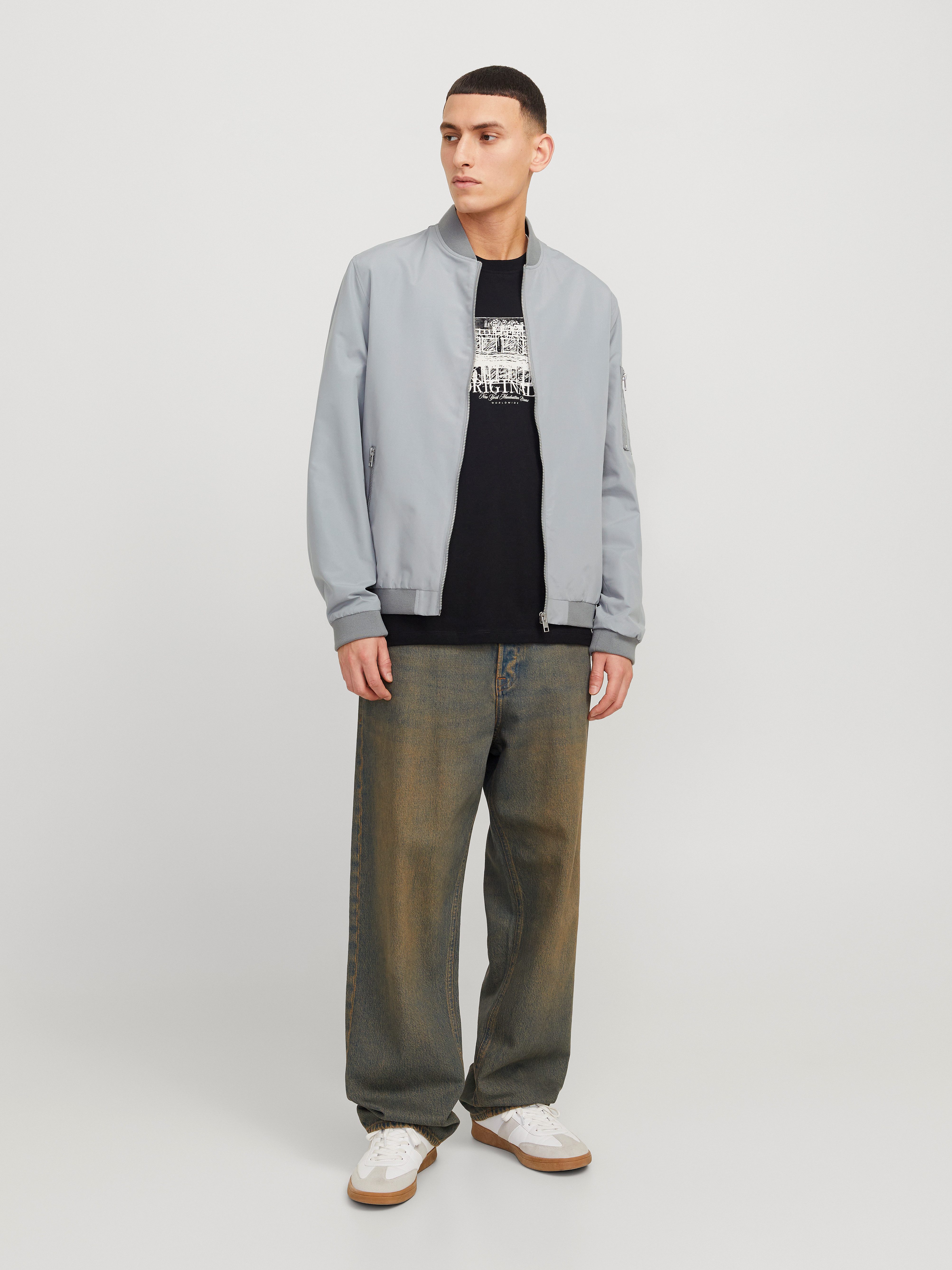 Jack & Jones Blouson JJERUSH mit Stehkragen und Reißverschlusstaschen unifarben, modisch, regular fit, Polyester