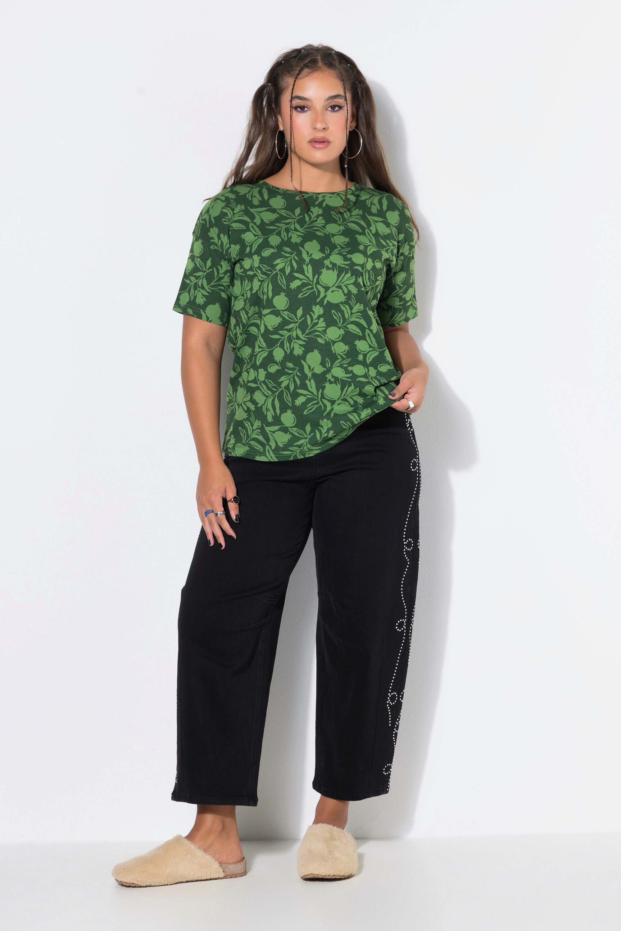 Studio Untold T-Shirt T-Shirt Oversize Shape Granatäpfel – Bild 4 von 4