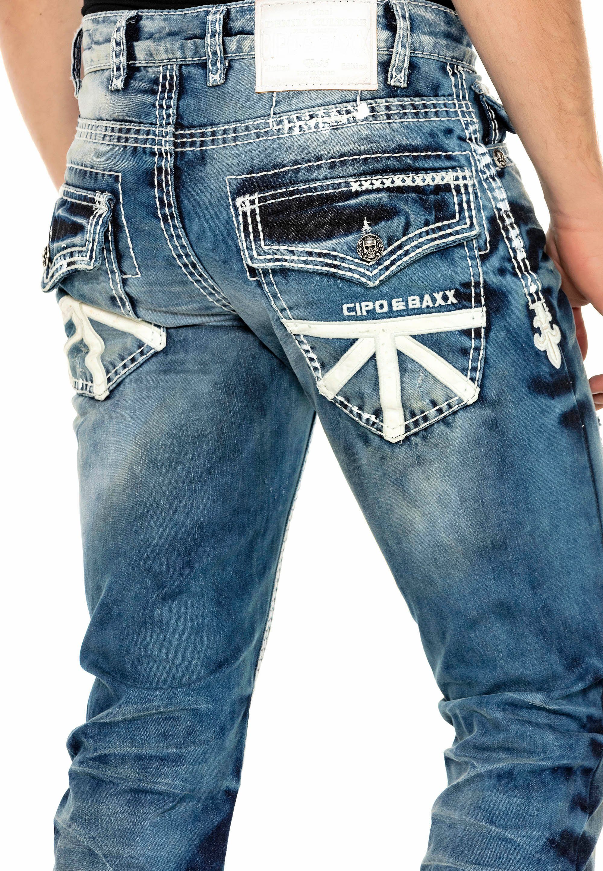Cipo & Baxx Bequeme Used-Look Straight Fit coolen Jeans im
