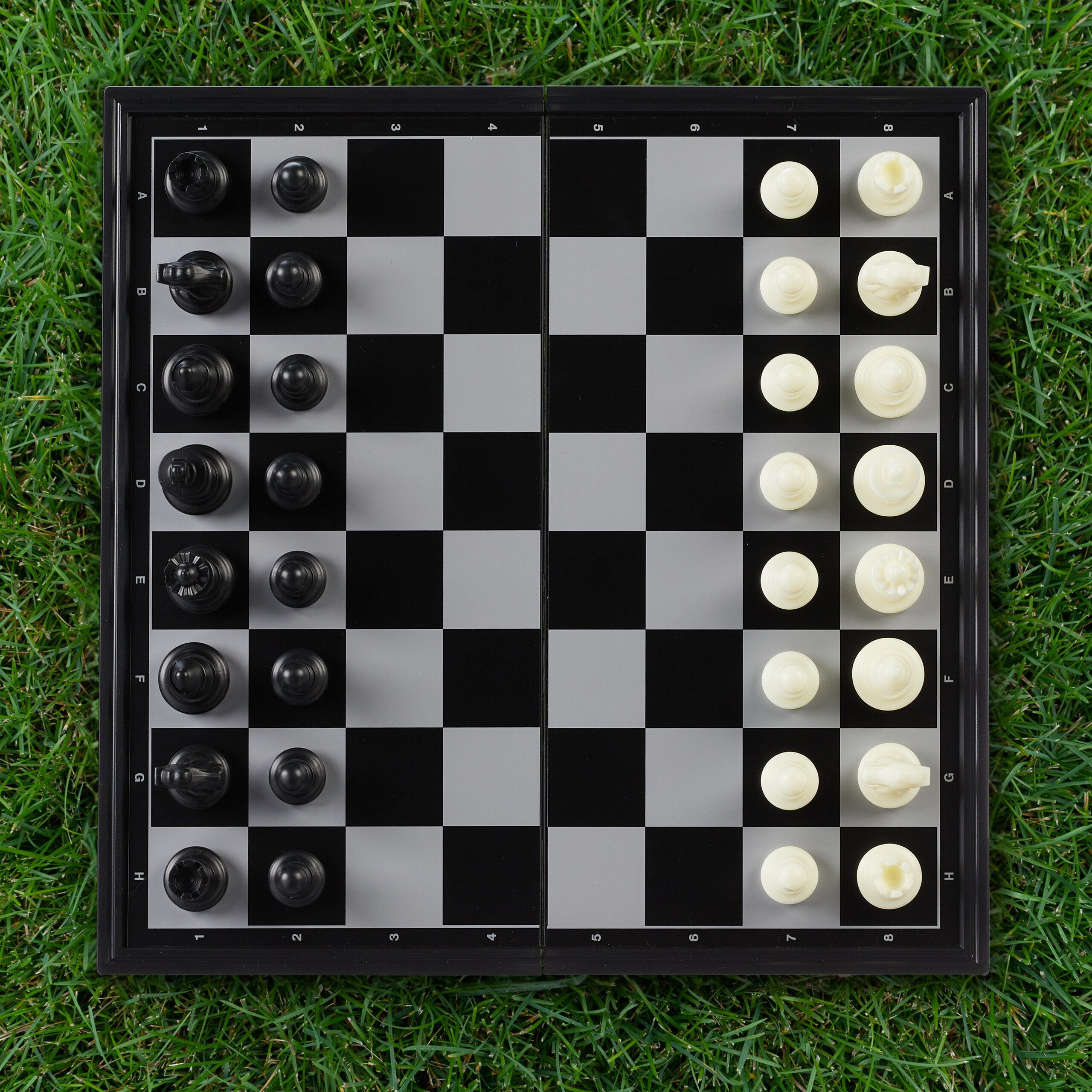 relaxdays Spiel 3-in-1 Schachspiel magnetisch, 3-in-1 magnetisches Reiseschachspiel (Schach, Dame & Backgammon)