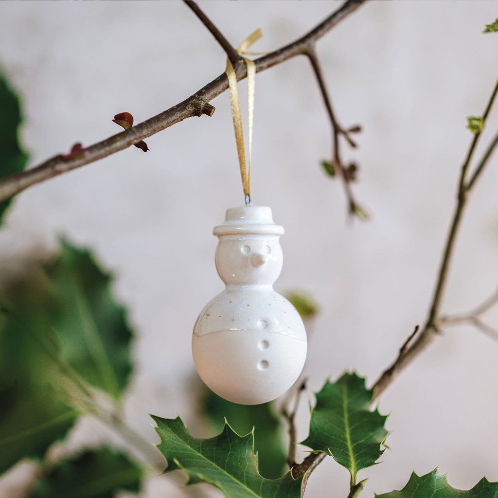 like. by Villeroy & Boch Dekofigur Winter Glow Ornament Schneemann 9 x 5 x 7,5 cm ø (1 St)