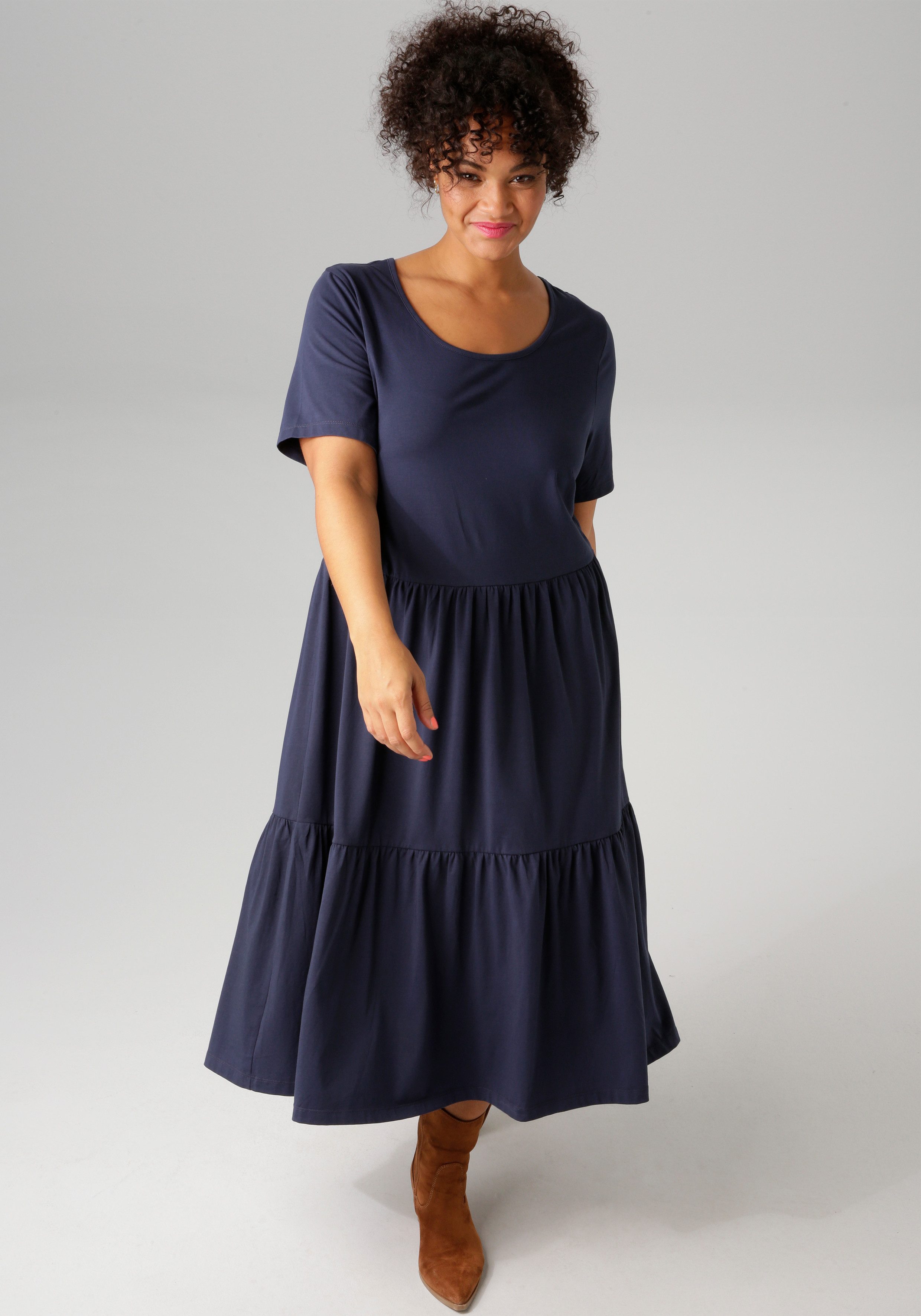 Aniston PLUS Sommerkleid aus elastischer Jersey-Qualität