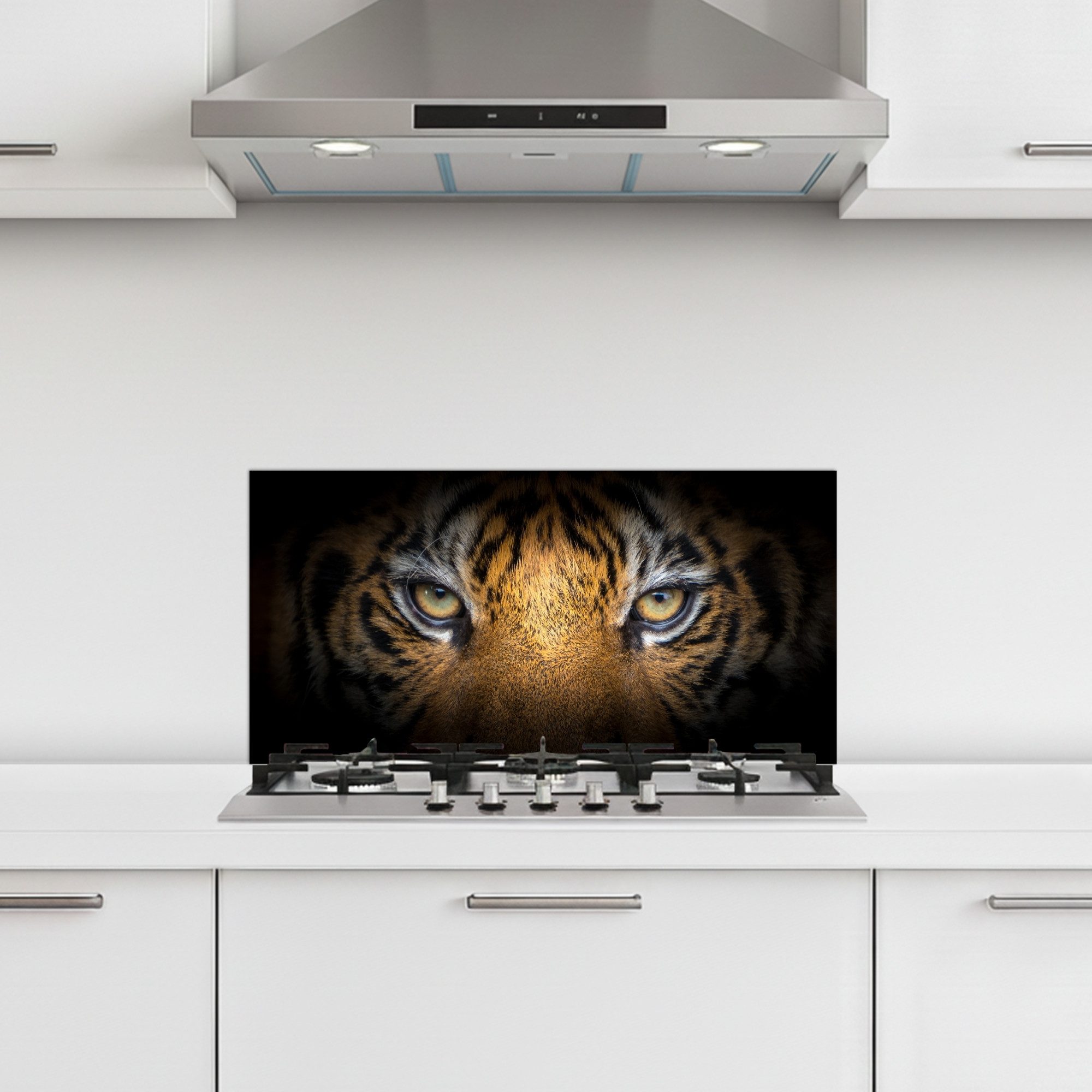 KitchenYeah Küchenrückwand selbstklebend (keine Folie) Tiger - Schwarz - Tier, (1-tlg), Küchenrückwand, Spritzschutz, Kitchen, 60x30 cm