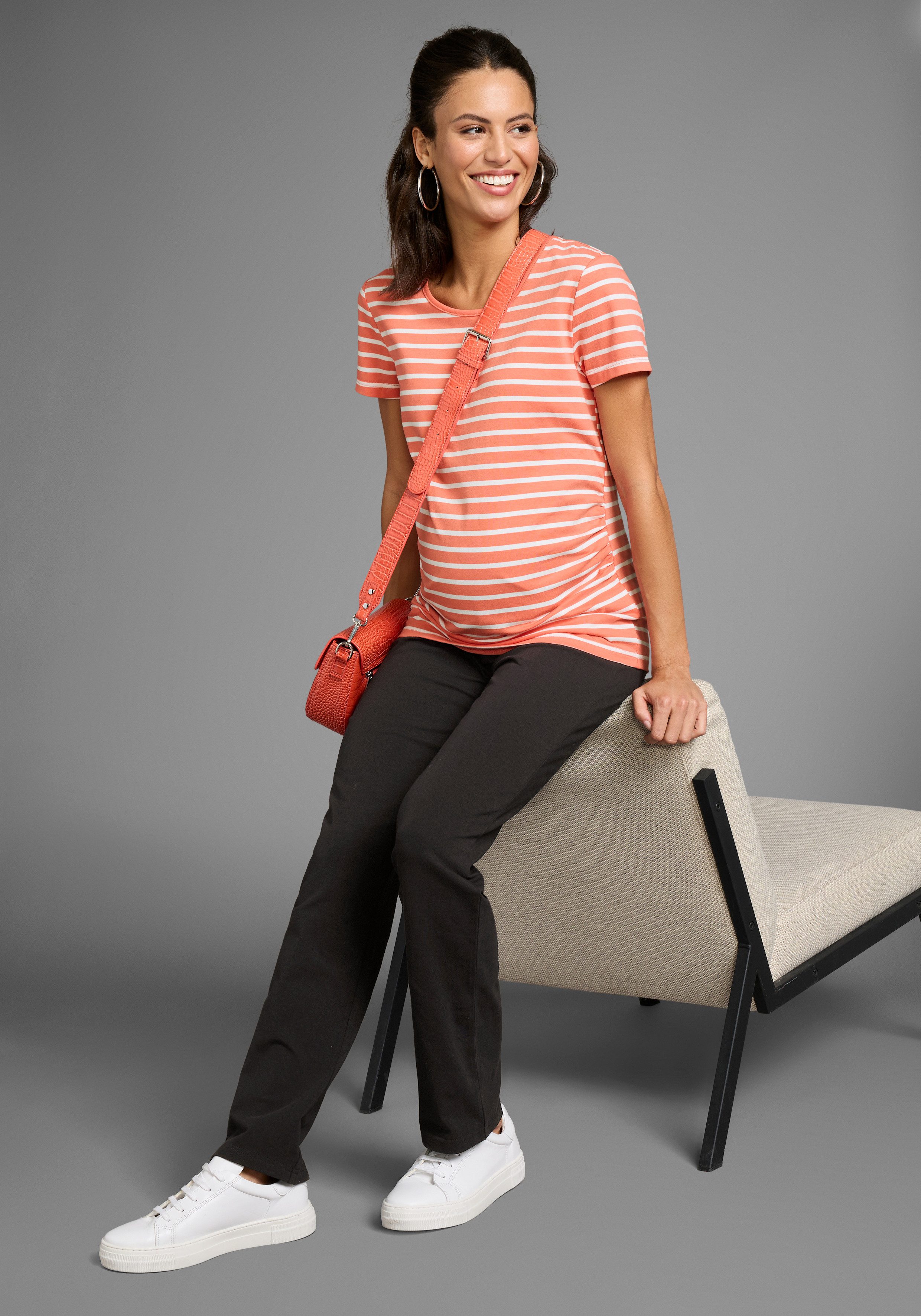 Nine Months Maternity Shirt 2-Piece Set: T-Shirt + Leggings (Set, 2-piece, 2) Complete Outfit for Pregnancy and Breastfeeding