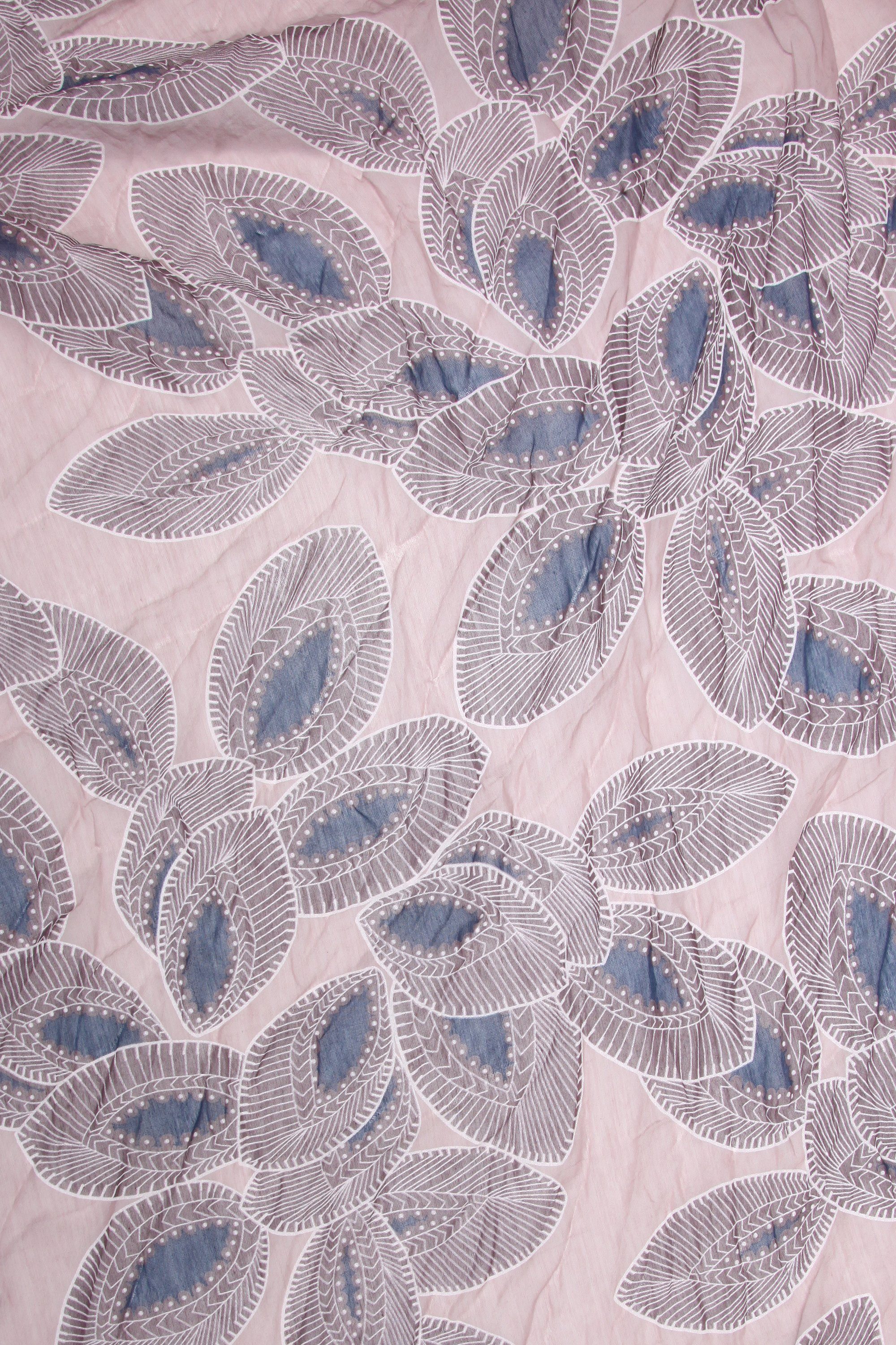 COLLEZIONE ALESSANDRO Modeschal Indian Summer, (1-St), in modischer Blätter-Optik