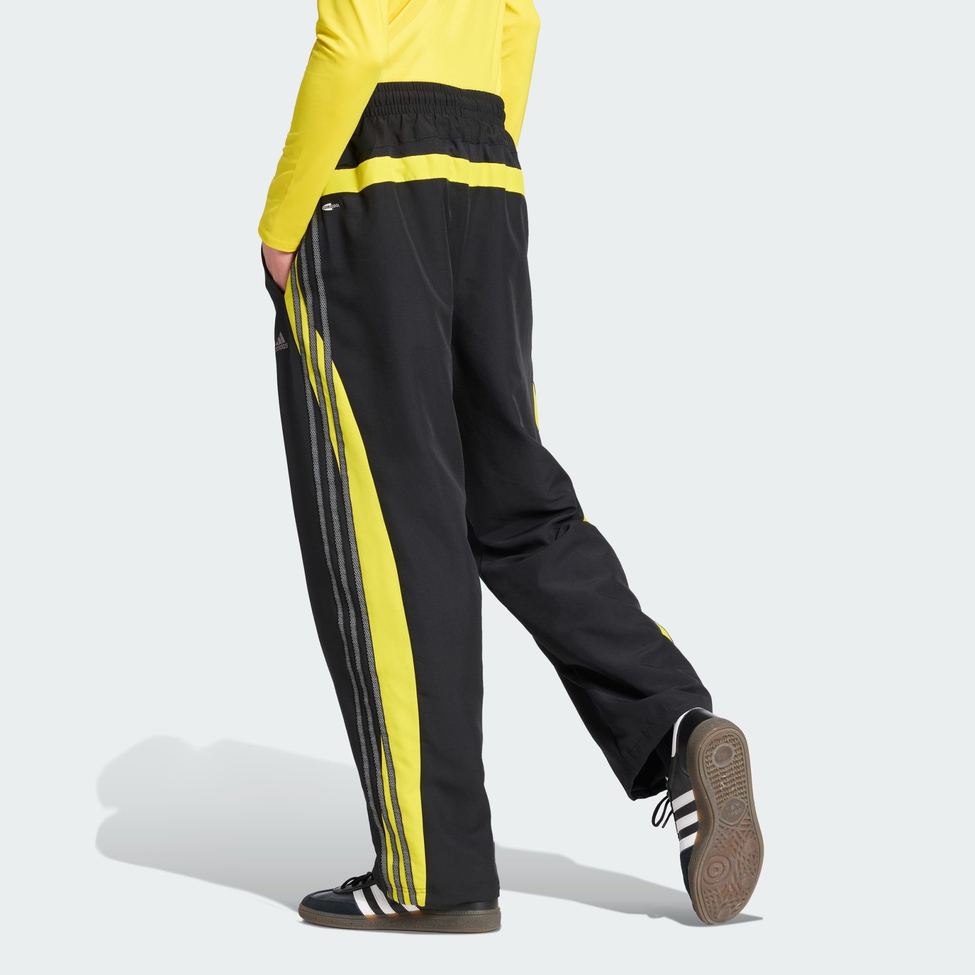 adidas Originals Jogginghose CUTLINE TRAININGSHOSE, LOCKER GESCHNITTEN (1-tlg)