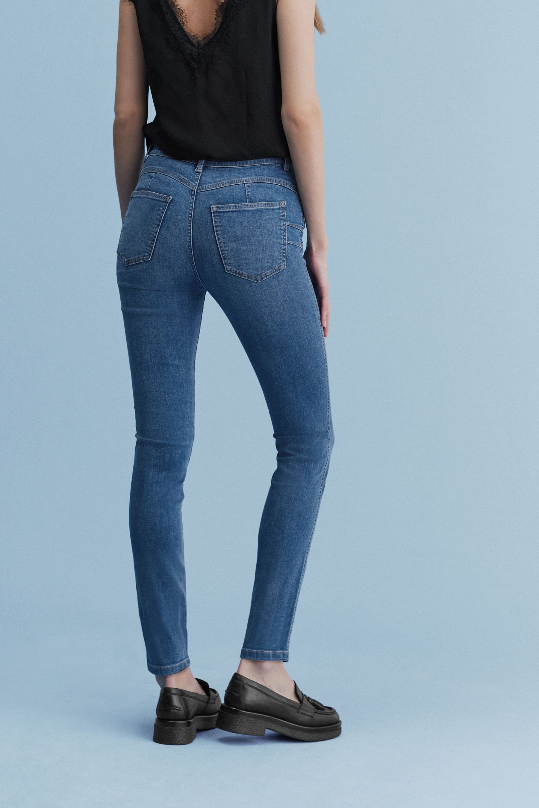 Next Push-up-Jeans (1-tlg) Figurformende Skinny-Jeans Mid Blue