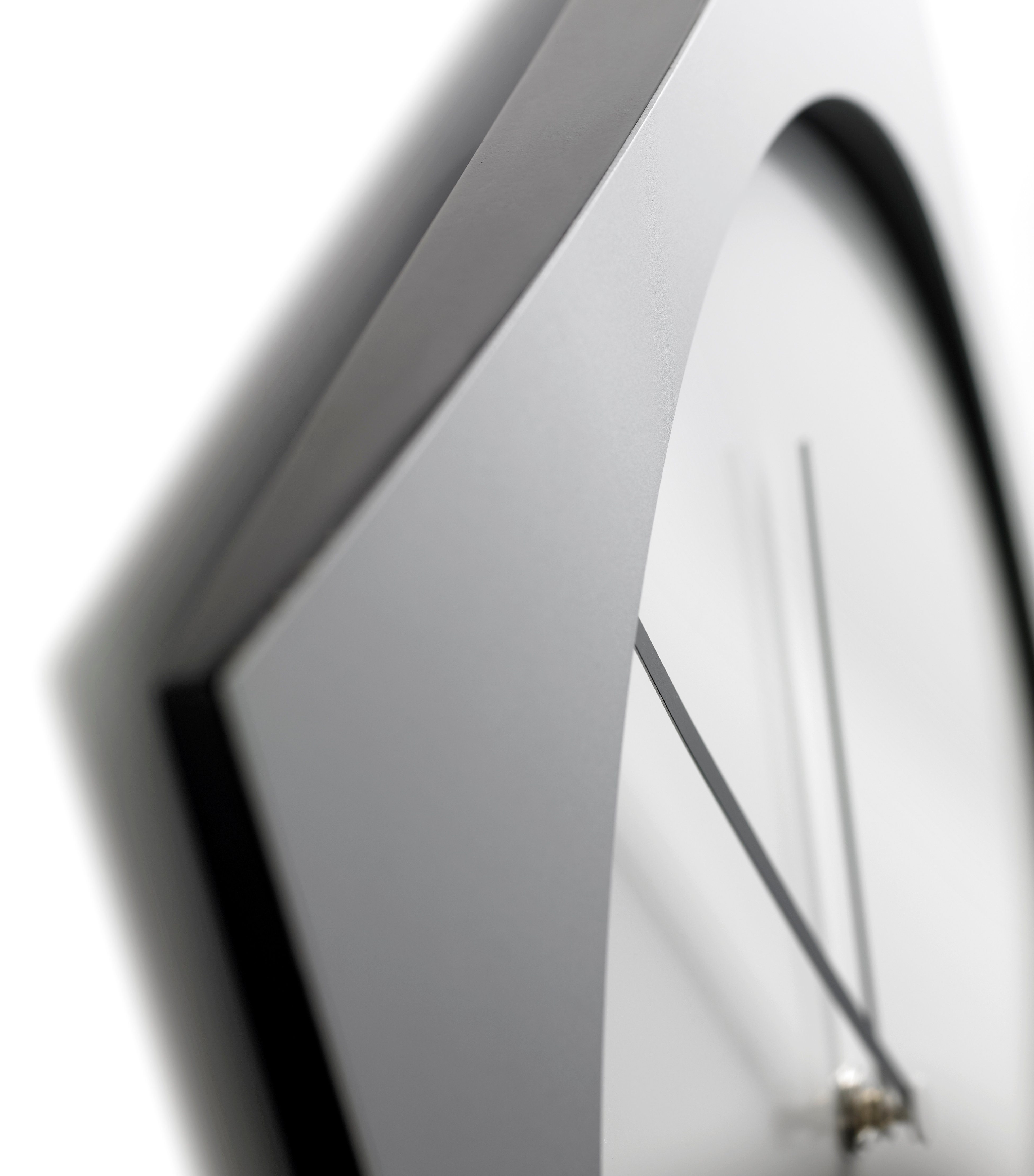 Jacob Jensen Wanduhr quadratisches Design 35x35cm 318 Uhrwerk leise