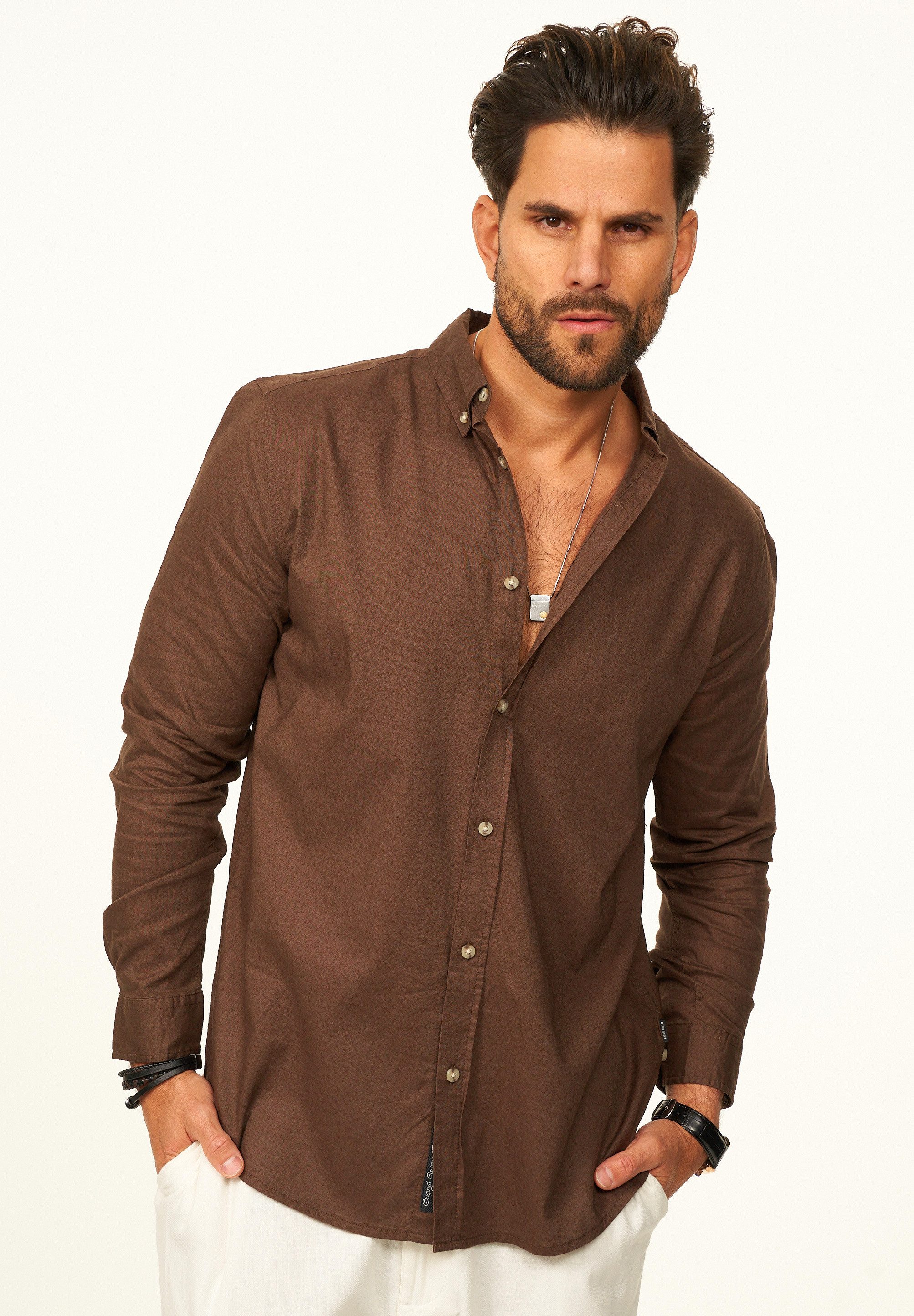 behype Langarmhemd aus Leinen im Regular-Fit Sommerhemd Herren Leinenhemd Freizeithemd mit Button-Down-Kragen