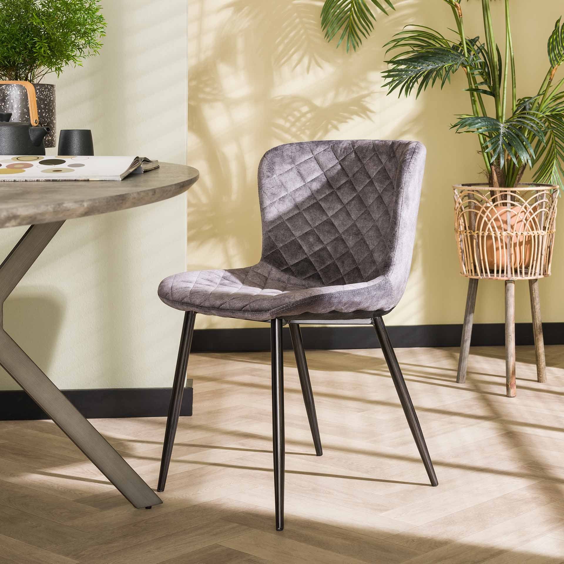 LEVEN Lifestyle Esszimmerstuhl Stuhl Küchenstuhl VERLO aus Samt Samtbezug (Set), 4er Set grau