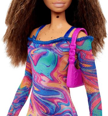 Barbie Anziehpuppe Fashionistas mit gekrepptem Haar und Sommersprossen
