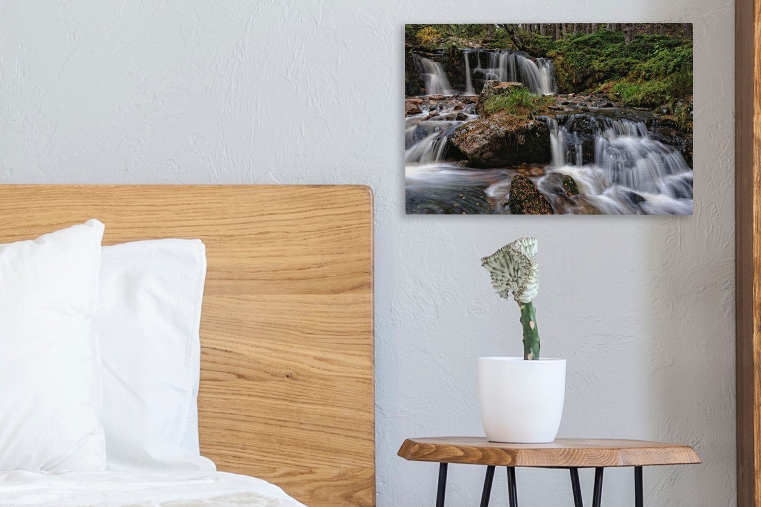 cm Tosende Leinwandbild Wasserfälle (1 30x20 Schottland, Wanddeko, Wandbild Leinwandbilder, in OneMillionCanvasses® Aufhängefertig, im St), Cairngorms-Nationalpark