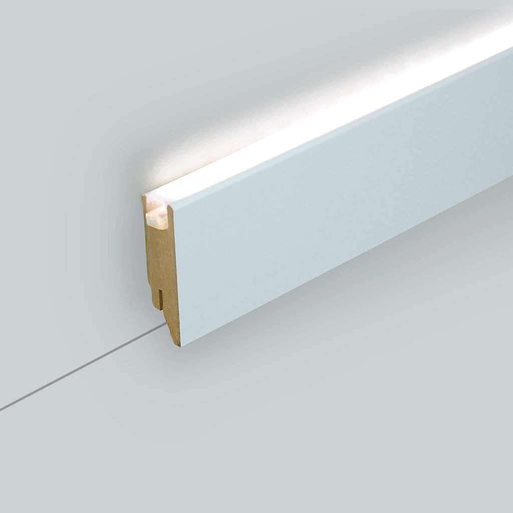 Südbrock Sockelleiste Sockelleiste für LED 19 x 70 inkl Diffuser RAL 9016 Fussleiste Leiste, L: 250 cm, H: 7 cm, 1-St.
