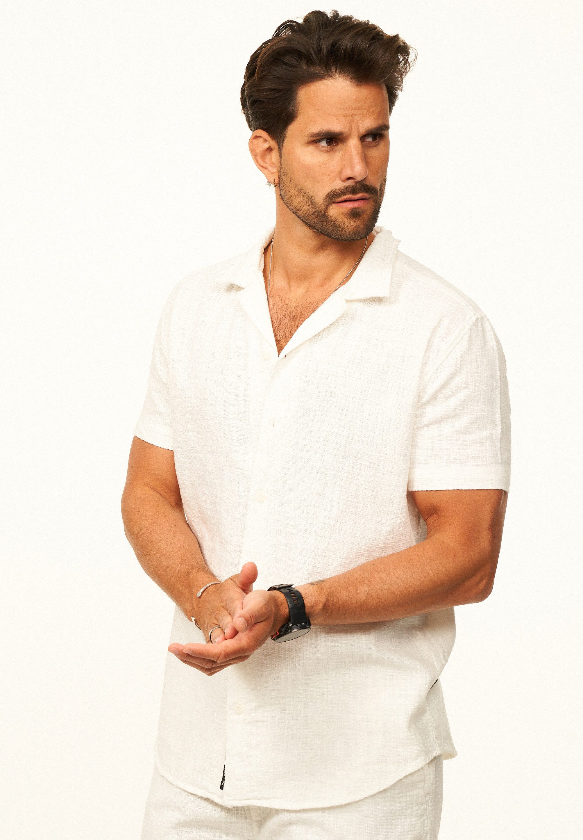 CARISMA Kurzarmhemd in Leinen-Optik als lässiges Sommerhemd - Poloshirt für Herren Herren Polohemd T-Shirt im Regular-Fit - Strandhemd