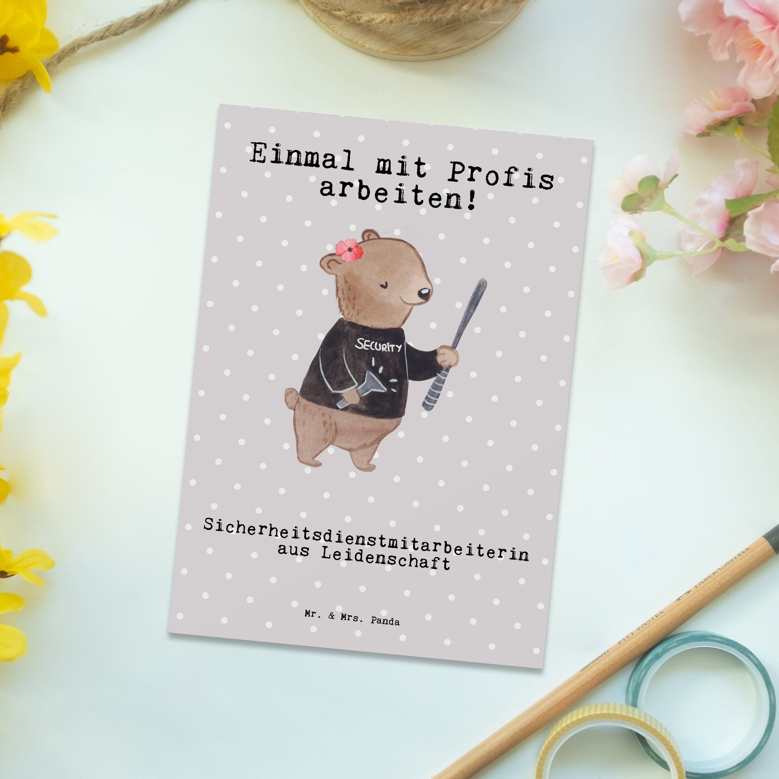 Mr. & Mrs. Panda - Pastell - Leidenschaft Postkarte Gesc aus Sicherheitsdienstmitarbeiterin Grau