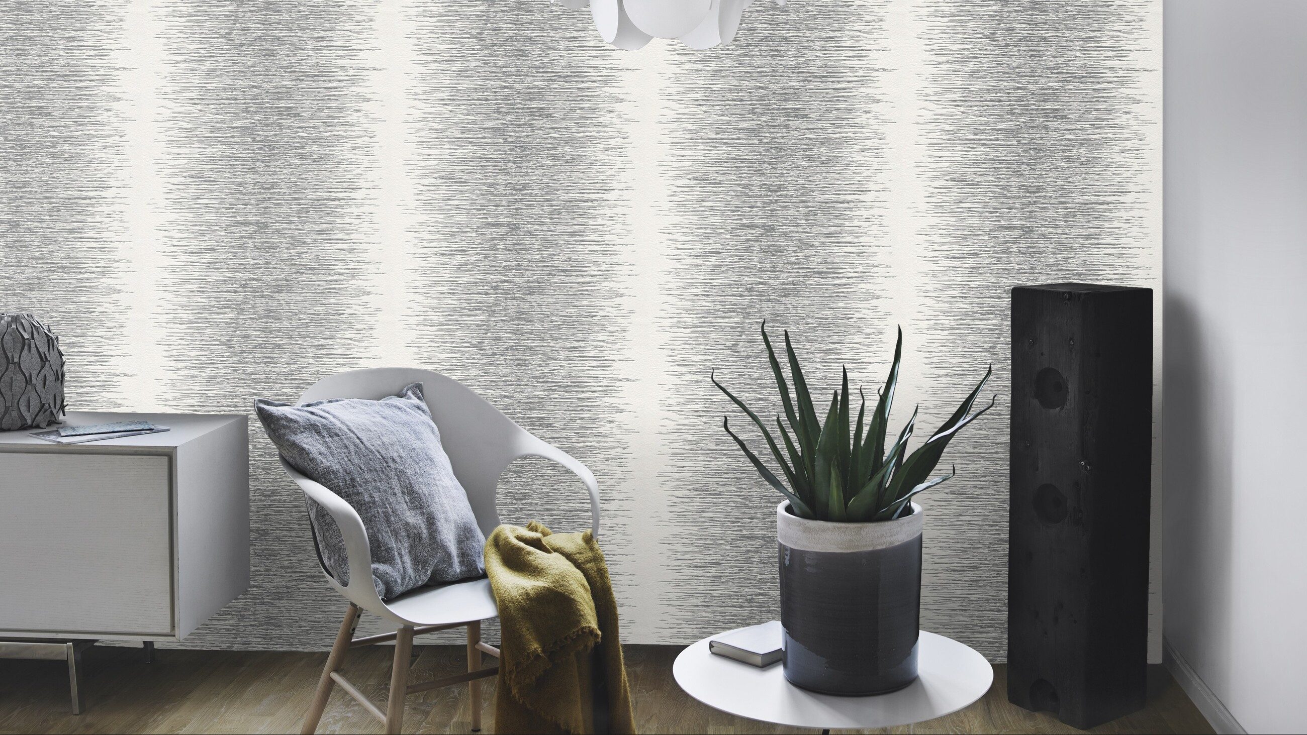 Rasch Vliestapete 3D-Optik - Vliestapete Weiß Silber, Wischoptik, 3D-Optik, Metalloptik, (1 Rolle, 1 St., 10,05 m x 0,53 m), gute Lichtbeständigkeit, feucht abwischbar, restlos abziehbar