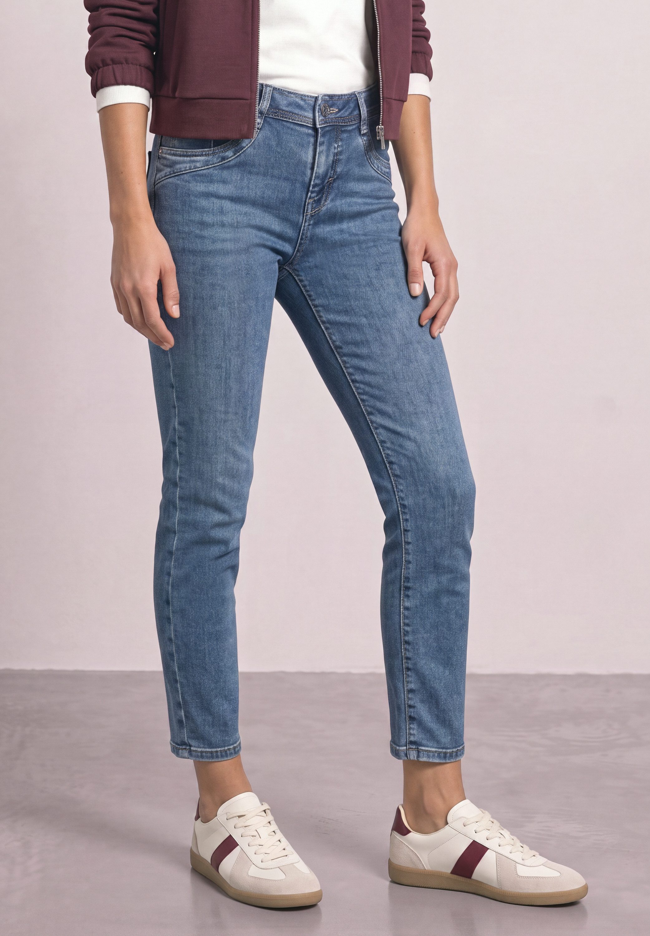 STREET ONE Slim-fit-Jeans Middle Waist – Bild 2 von 5