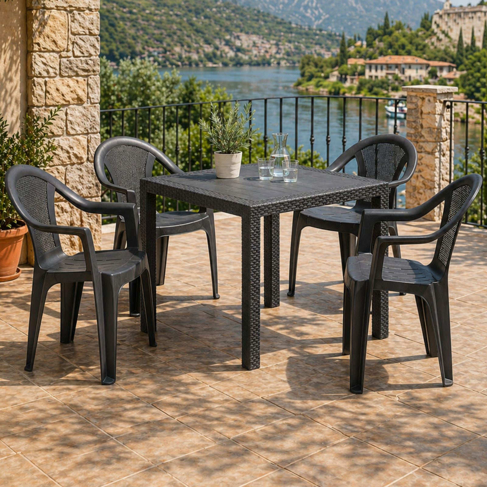 Progarden Garten-Essgruppe Gartenmöbel Sitzmöbel Kunststoff 5 Tlg. Set, (Set, 5-tlg., Tisch + 4 Stapelstühle), UV-Beständig, Robust, Wetterfest, Made in Italy, Hochwertig