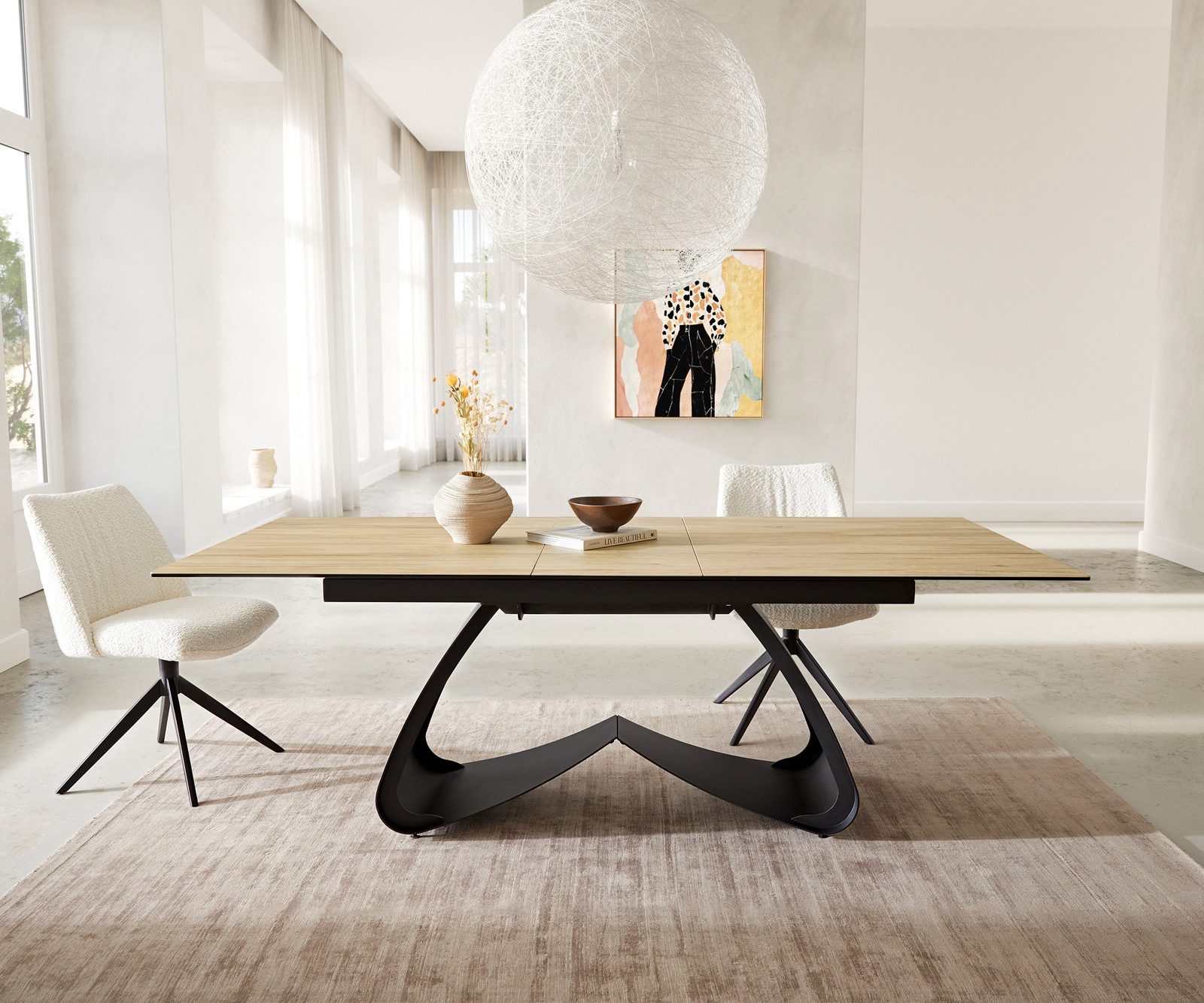 DELIFE Esstisch Edge, Keramik Laminam® Sabbia Eichefarbig 180-220x100 W-Gestell Schwarz ausz