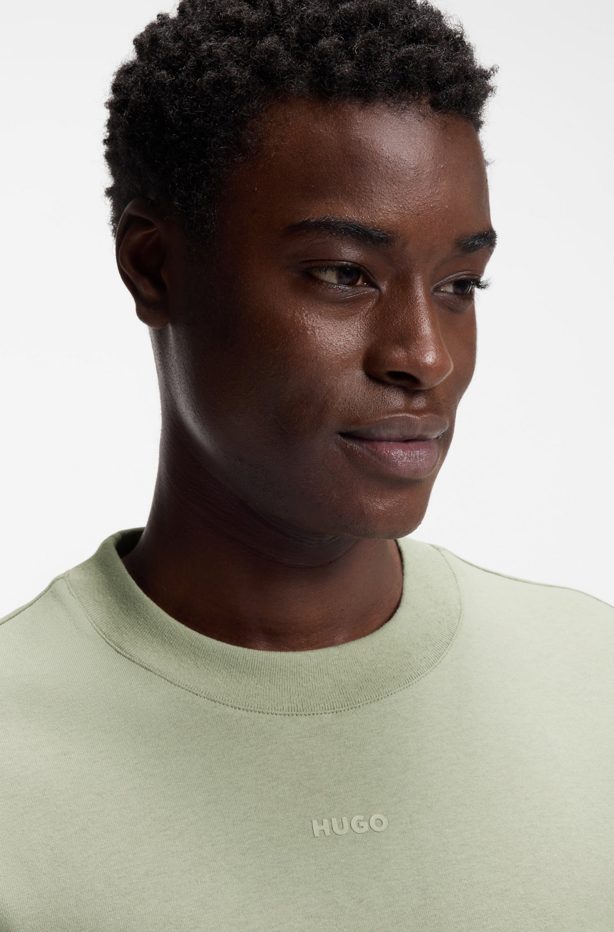 HUGO T-Shirt Rundhalsausschnitt, Relaxed Fit, Logo-Print günstig online kaufen