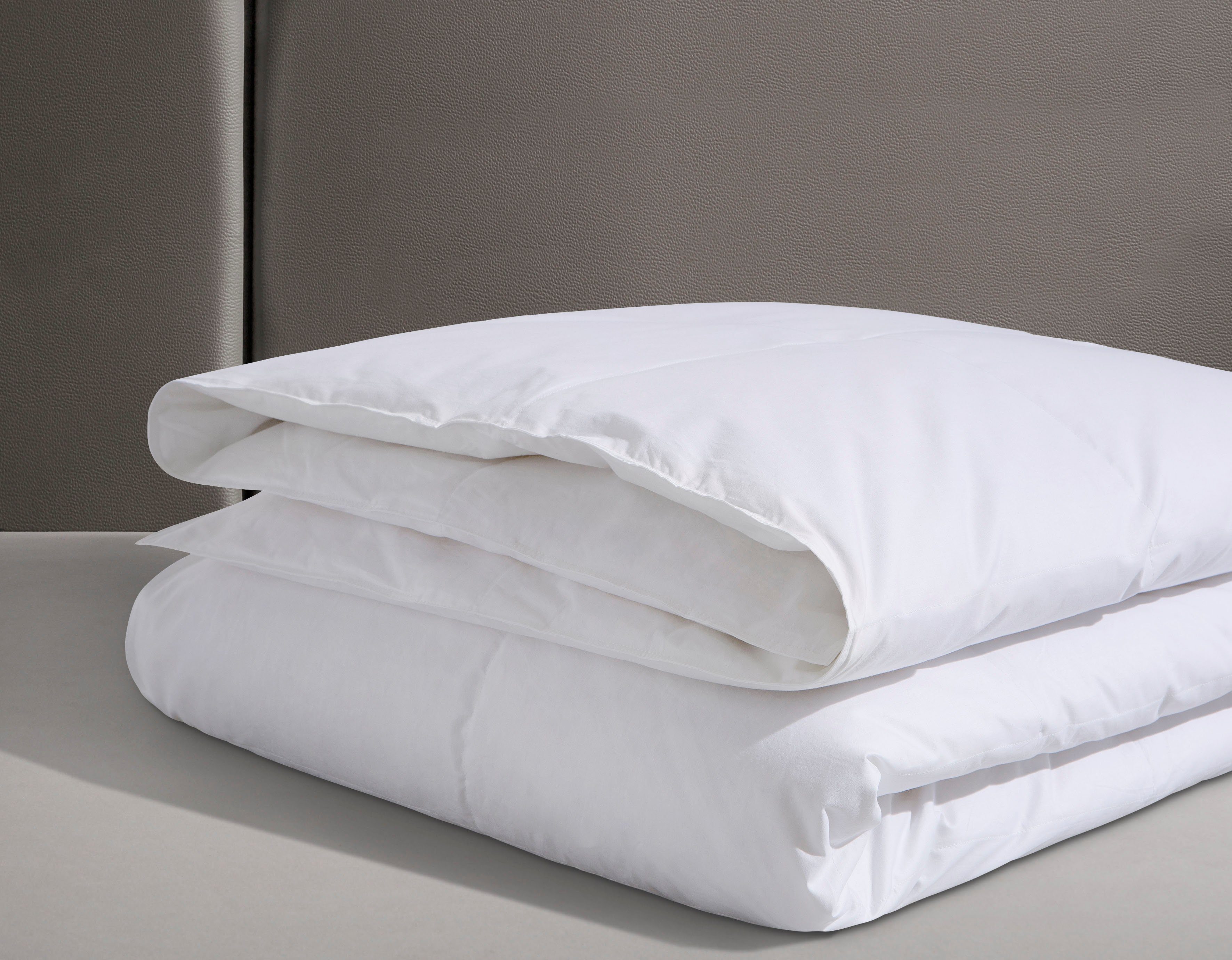 OTTO home Daunenbettdecke + Kopfkissen Köniz, Bettdecke 135x200&155x220 cm mit 80x80 cm Kissen Made in Green, Füllung: Bettdecke 60% Daunen & 40% Federn, 2-tlg., Set mit Kissen, allergiker geeignet (Hausstauballergiker)