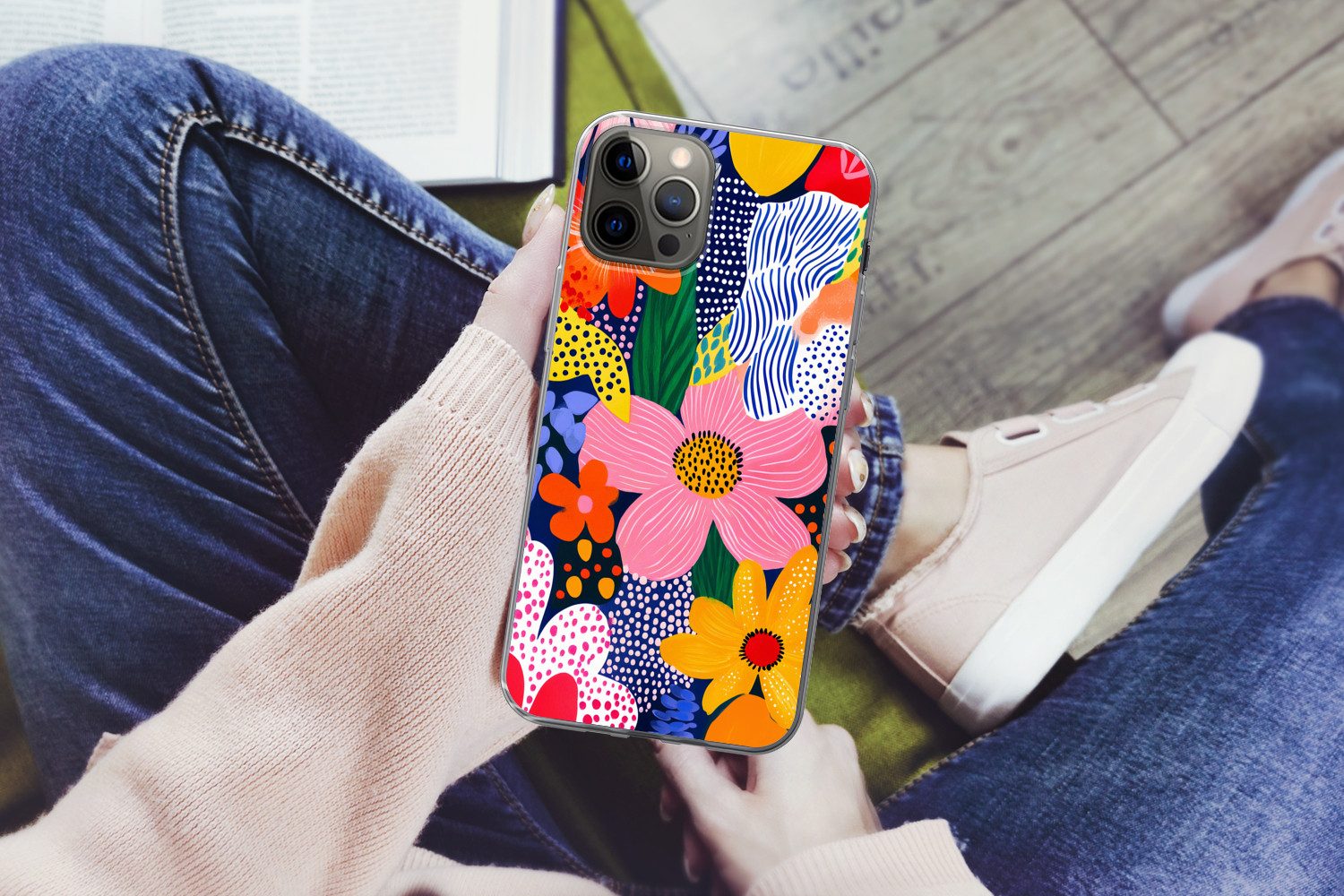 MuchoWow Handyhülle für Apple iPhone 12 Pro Bunt - Blumen - Abstrakt - Punkte, Smartphone-Bumper, Print, Handy Schutzhülle Dünn