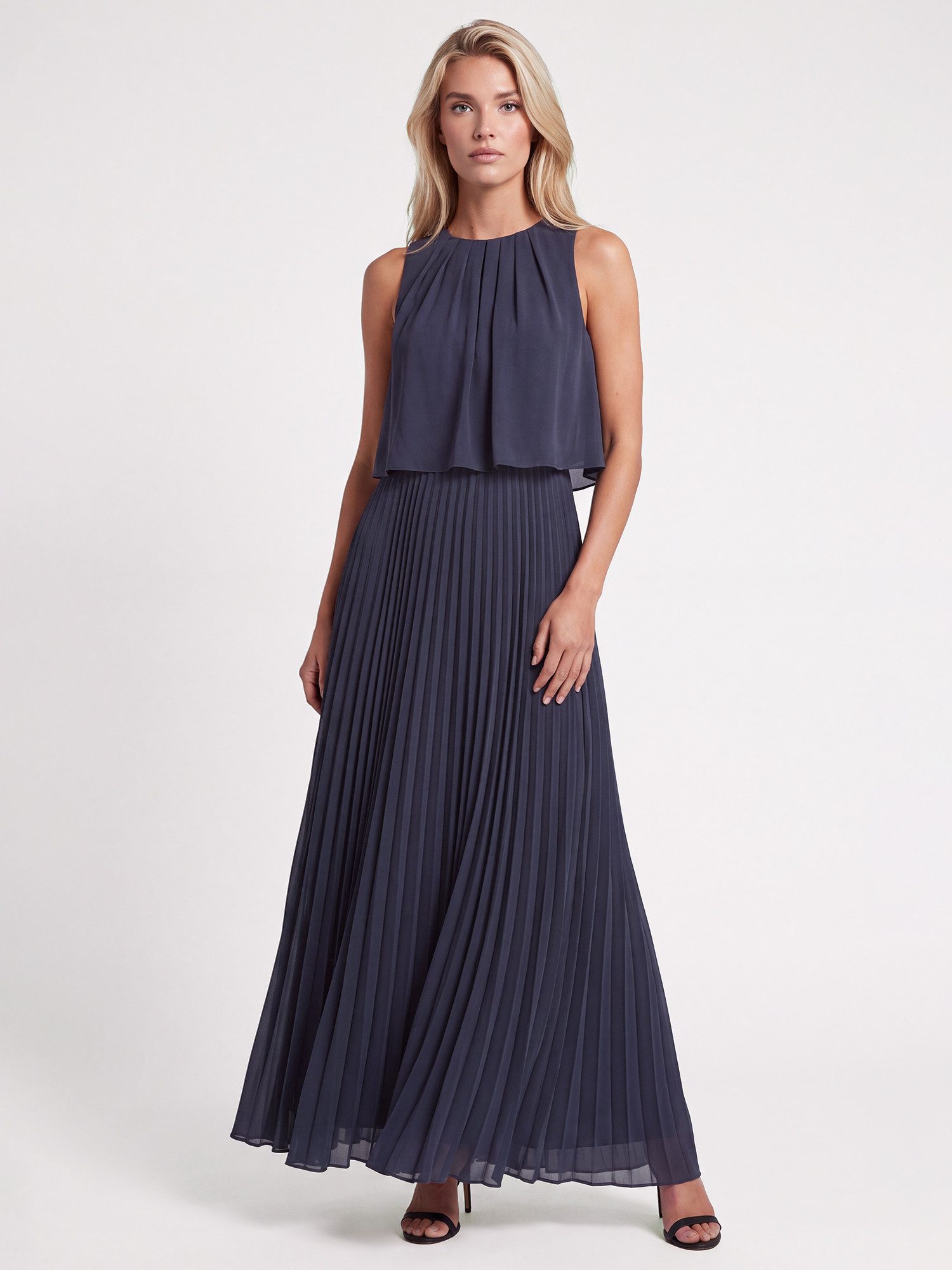 Apart Abendkleid mit Plisseerock
