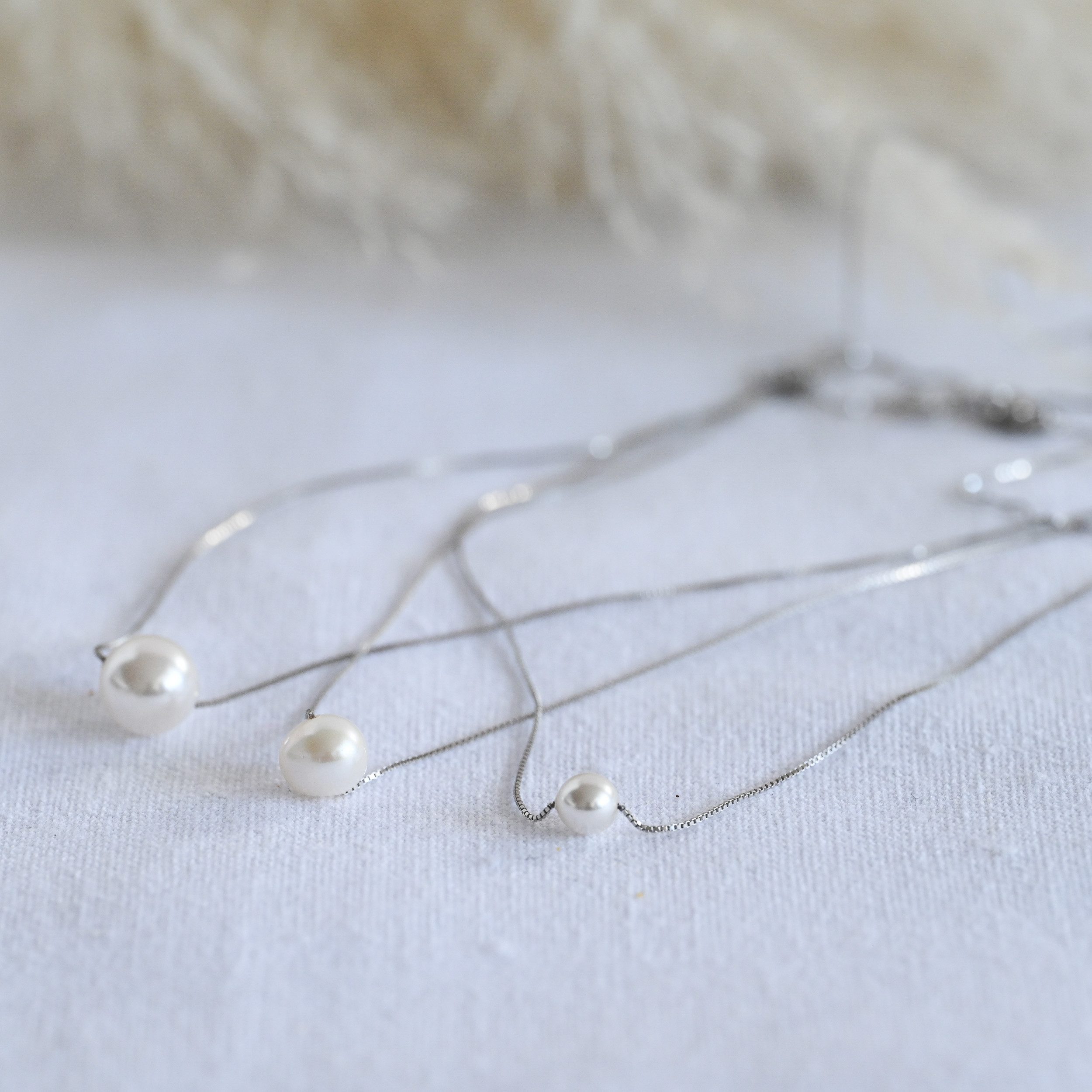 Runde Perlé Perlenkette zarte Kette mit einer Süßwasserperle, handgefertigt günstig online kaufen