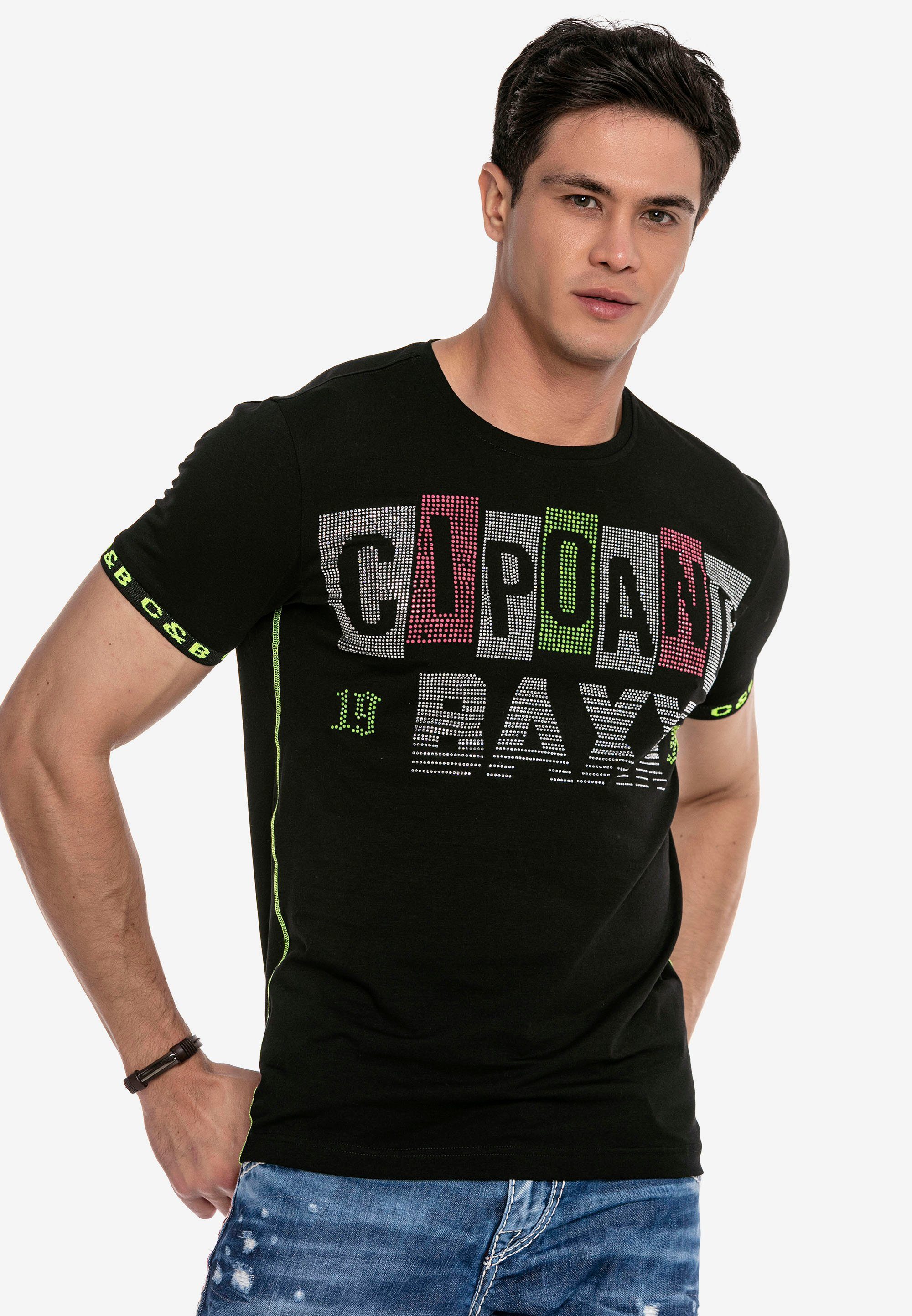 Cipo & Baxx Look T-Shirt extravagantem in