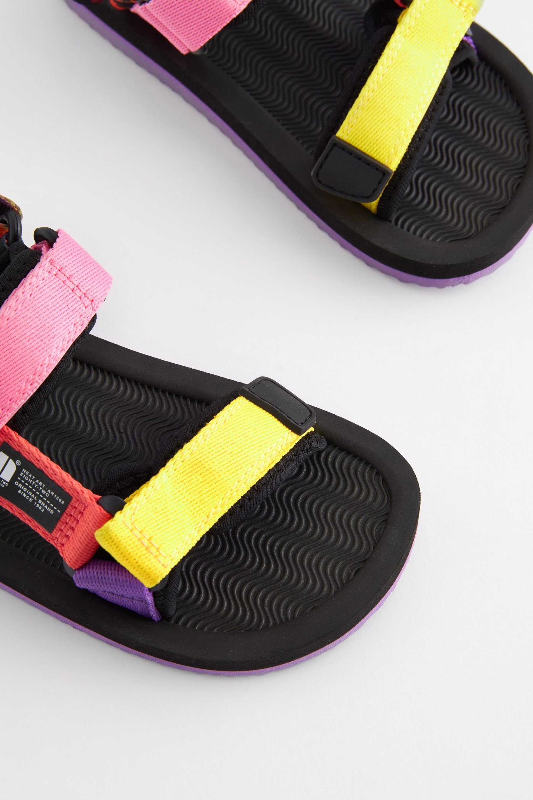 Next Trekker-Sandalen Sandale (1-tlg)