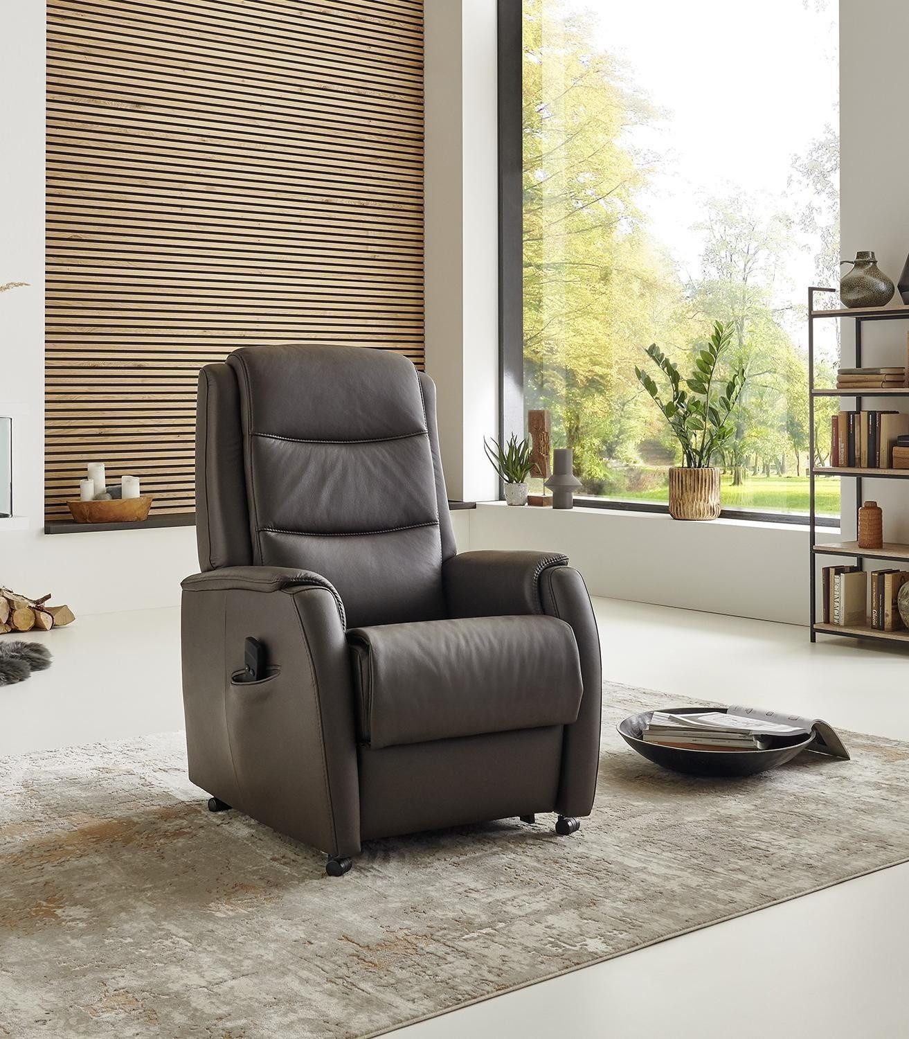 HUKLA Relaxsessel HU-RV15038, Braun, Lederbezug, 2-motorisch, Aufstehhilfe, Relaxfunktion, mit Fernbedienung