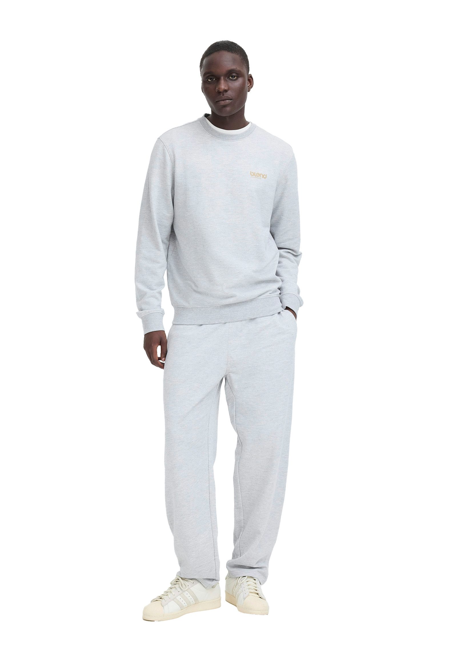 Blend Stoffhose Relaxed-Fit-Schnitt mit weitem Bein (1-tlg) 20720218_Joggin günstig online kaufen