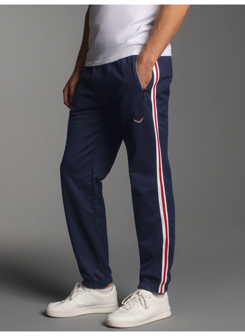 Trigema Sweathose TRIGEMA Jogginghose mit Seitenstreifen (1-tlg)