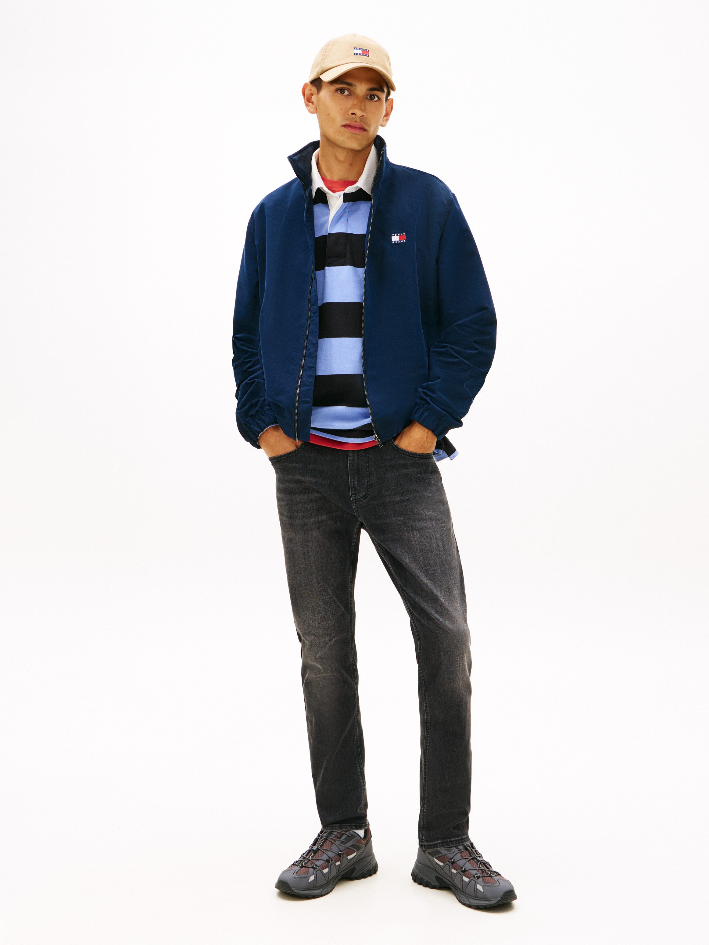 Tommy Jeans Tapered-fit-Jeans Austim Slim Tapered mit Logostickereien