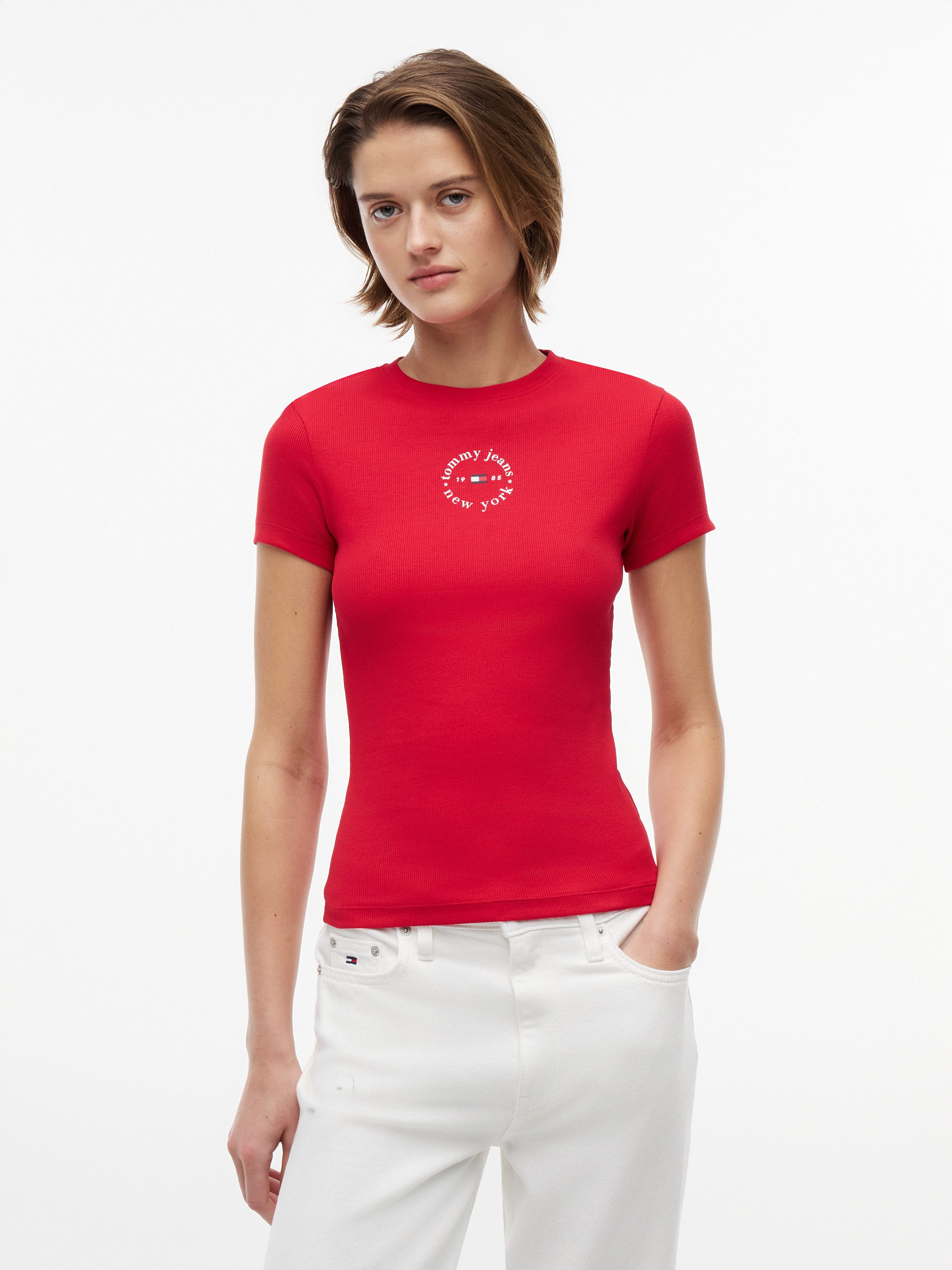 Tommy Jeans Kurzarmshirt TJW SLIM ESS LOGO2 RIB TEE EXT Baumwollmischung, slim fit, figurbetont, in gerippter Struktur