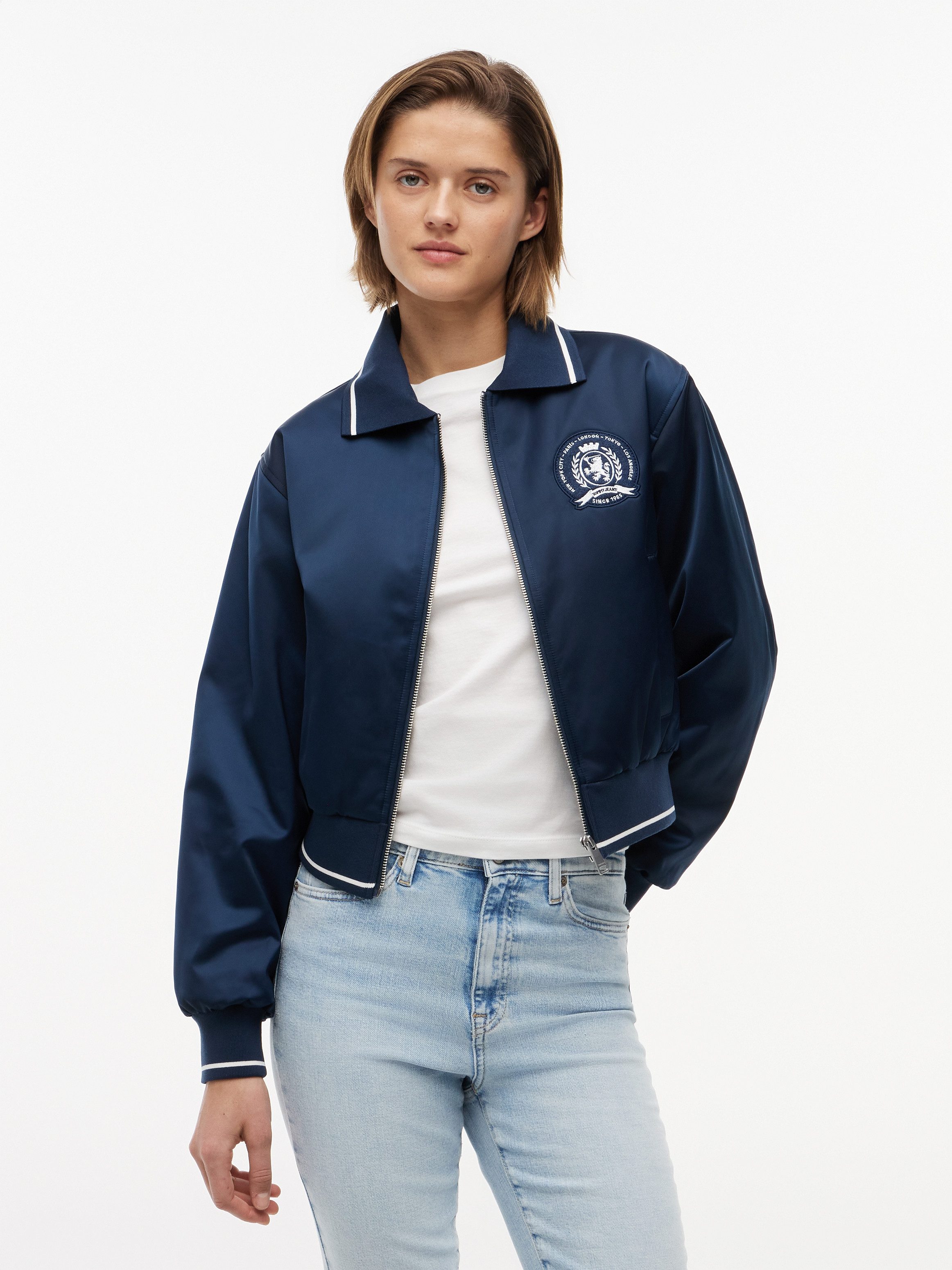 Tommy Jeans Bootcut-Jeans SYLVIA HGH FLR CJ1 Baumwolle mit Stretch, high waist, Flared Fit
