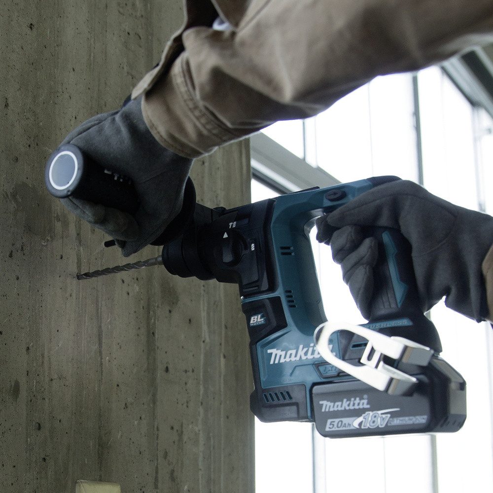 Makita Bohrhammer Makita SDS-Plus-Akku-Bohrhammer 18 V 2 Ah Li-Ion inkl. 2. Akku, inkl