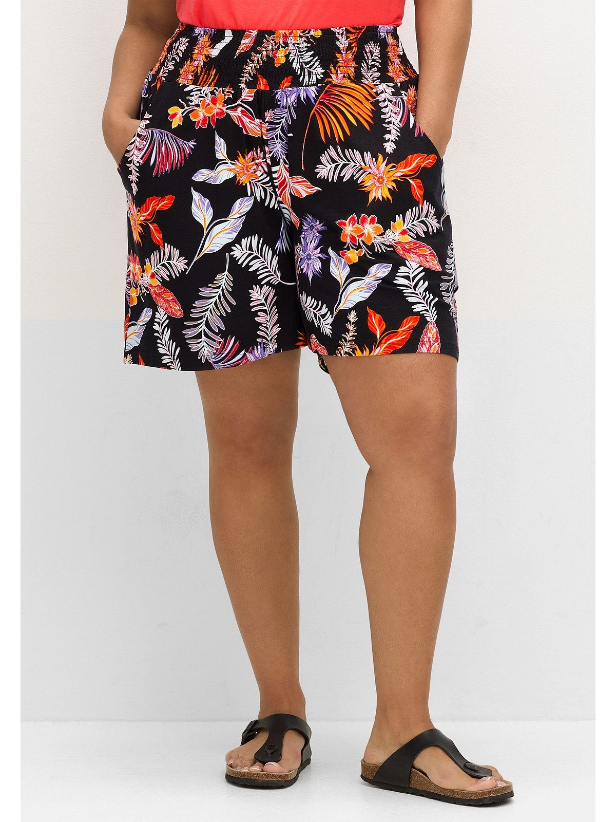 Sheego Shorts Große Größen mit Blätterprint und Smokbund