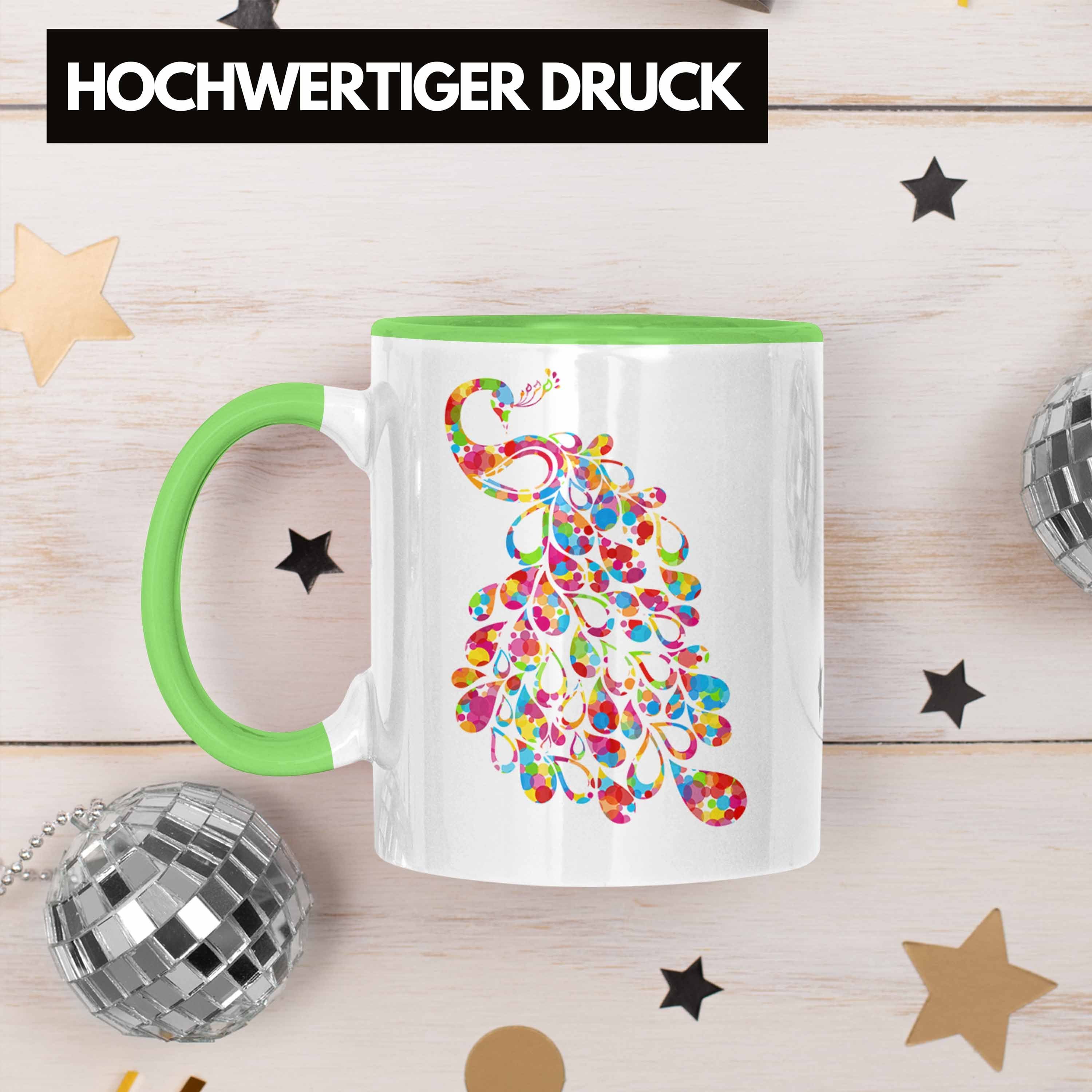 Geschenkidee Schöne Trendation Pfauen-Besitzer Tasse Geschenk Deko Grafik Pfau Bunt Grün Tasse - Trendation