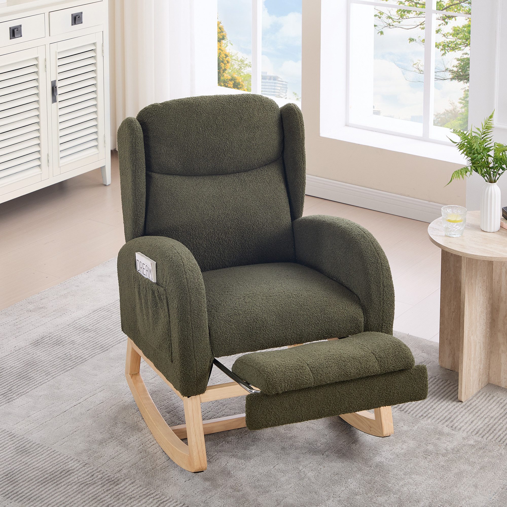 HAUSS SPOLE Schaukelstuhl mit Fußstütze,Relaxsessel Schaukelsessel Polsterstuhl mit Tasche (Ergonomischer Relax- und Stillstuhl aus Teddy-Stoff, 1 St), Hohe Rückenlehne, platzsparend, ideal für Wohnzimmer & Schlafzimmer
