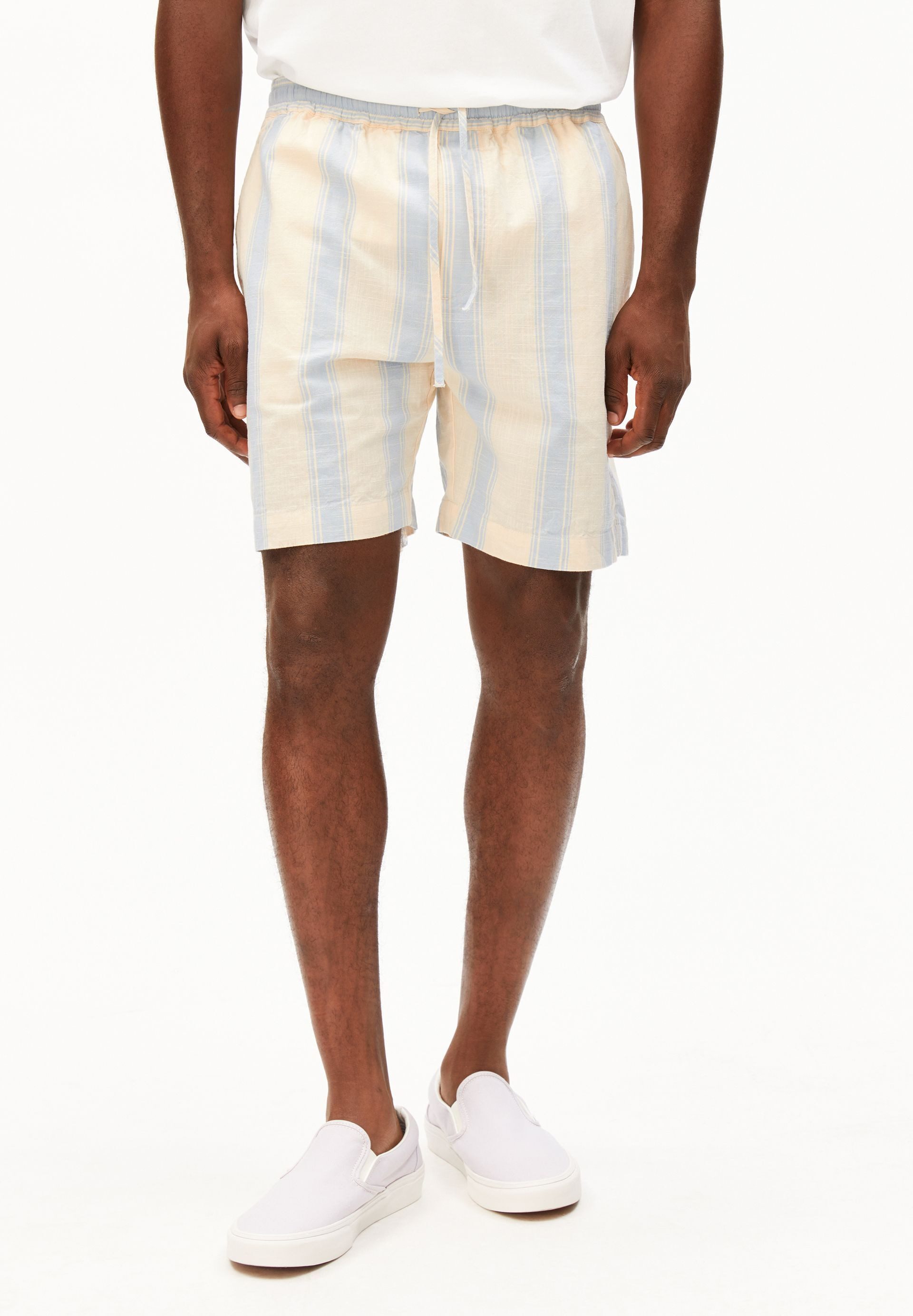 Armedangels Shorts STRIPED Shorts aus 100% Bio-Baumwolle (Regular Fit)
