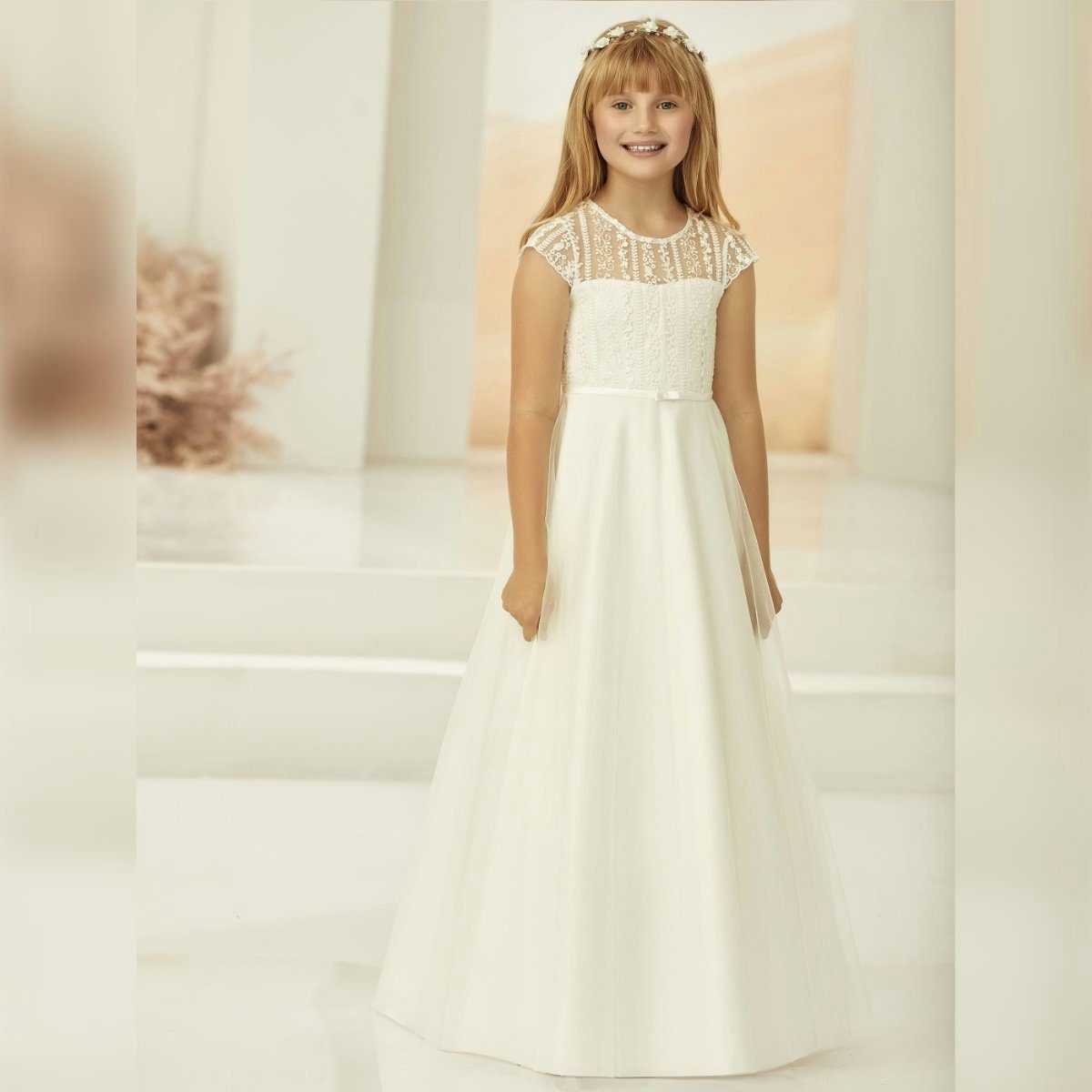 Partykleid Blumenmädchenkleid Kommunionkleid ME2000
