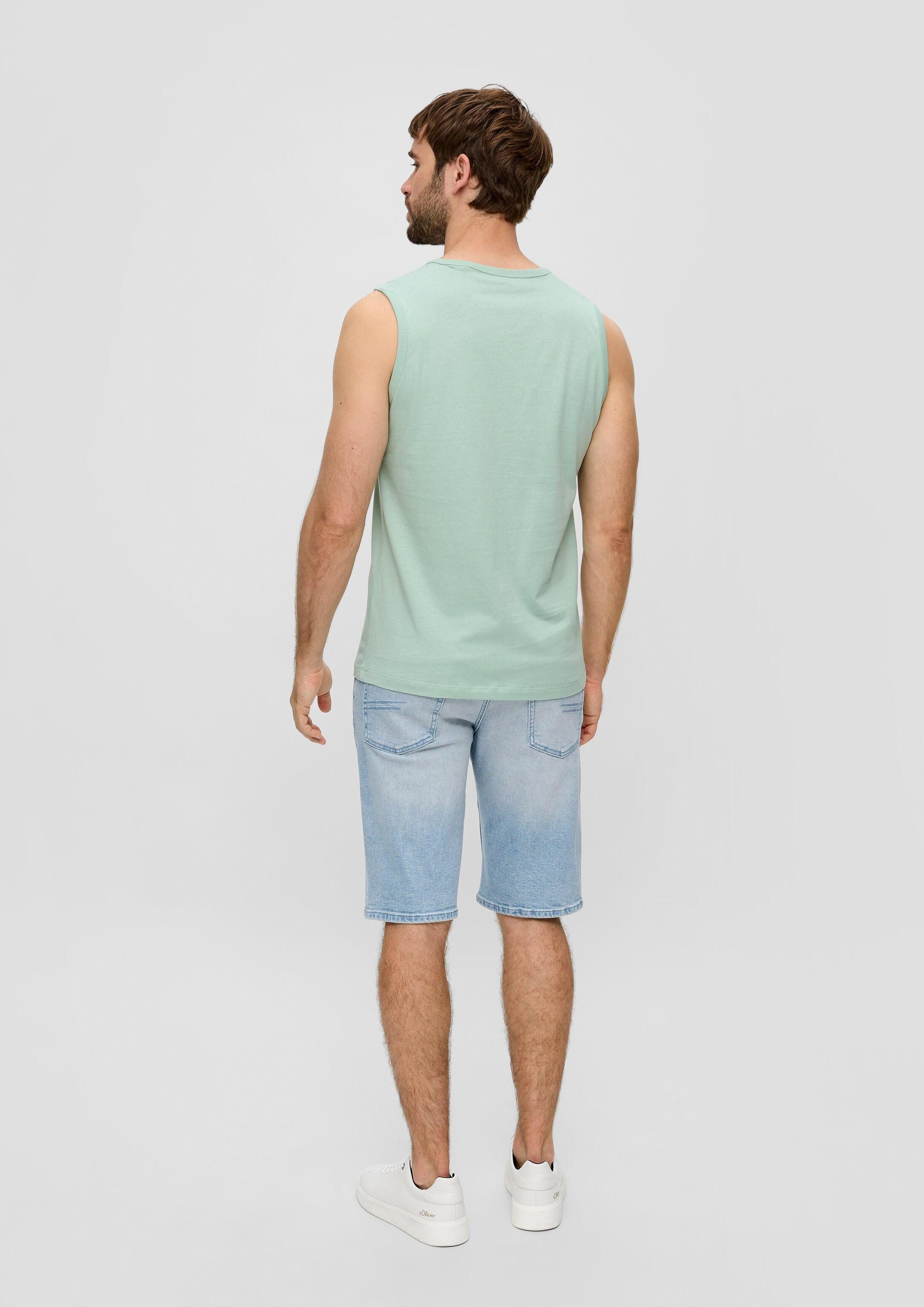 s.Oliver Muskelshirt T-Shirt Ärmelloses Baumwoll-Shirt mit Frontprint