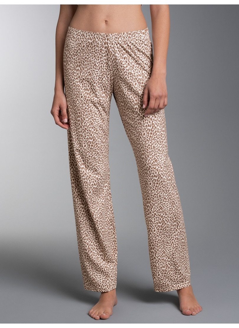 Trigema Jerseyhose TRIGEMA Pyjama Hose mit weitem Bein und Leo Allovermuster (1-tlg)